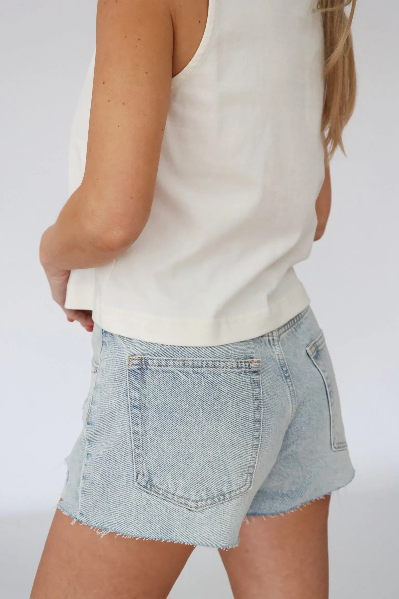 Comfort Stretch Everyday Ease Classic Hi-Rise Denim Short - Faded Indigo (FINAL SALE)