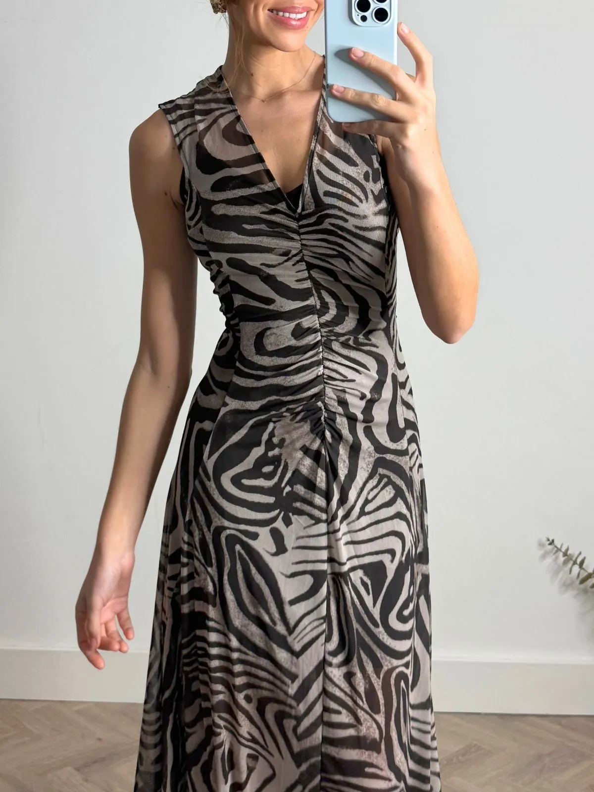 Relaxed Waist Premium Material Senna V Neck Ruched Mesh Dress in Zebra