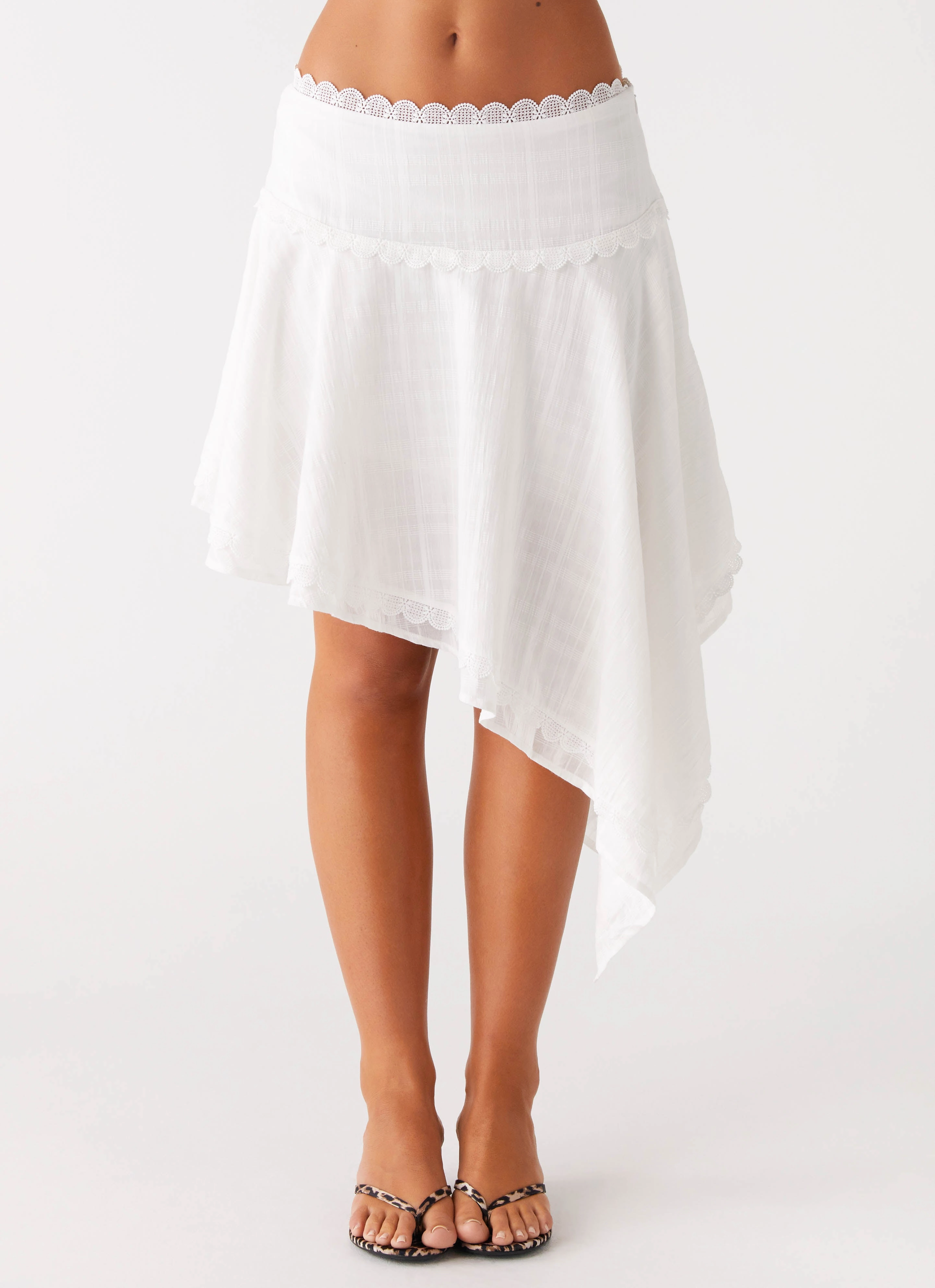 Clearwater Mist Midi Skirt - White OdorResistant Travel Ready Fit