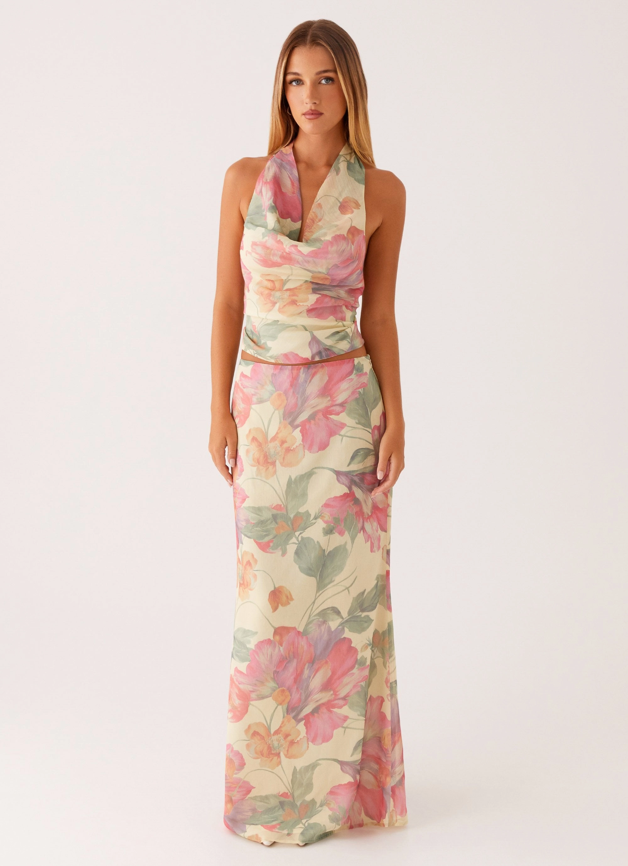 Close Call Top - Yellow Peony MultiPocketDesign DurableStitching