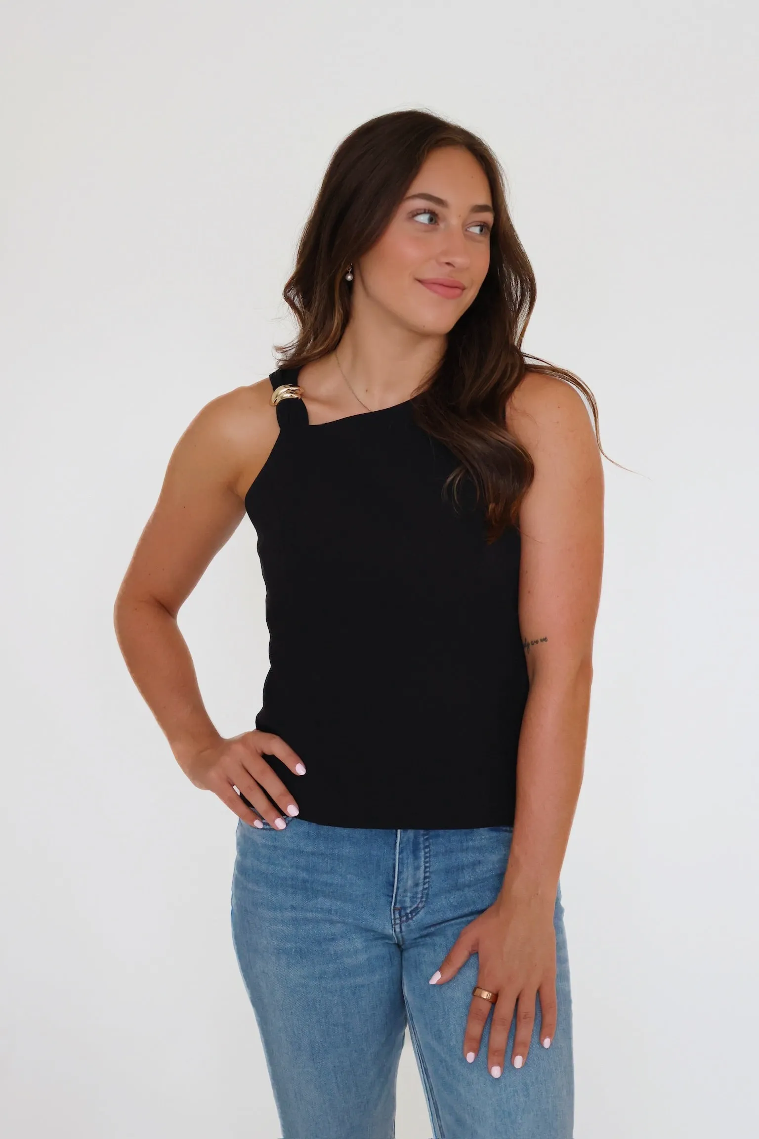 Flexible Knit Fabric LightweightMaterial Cocktails at Nine Top