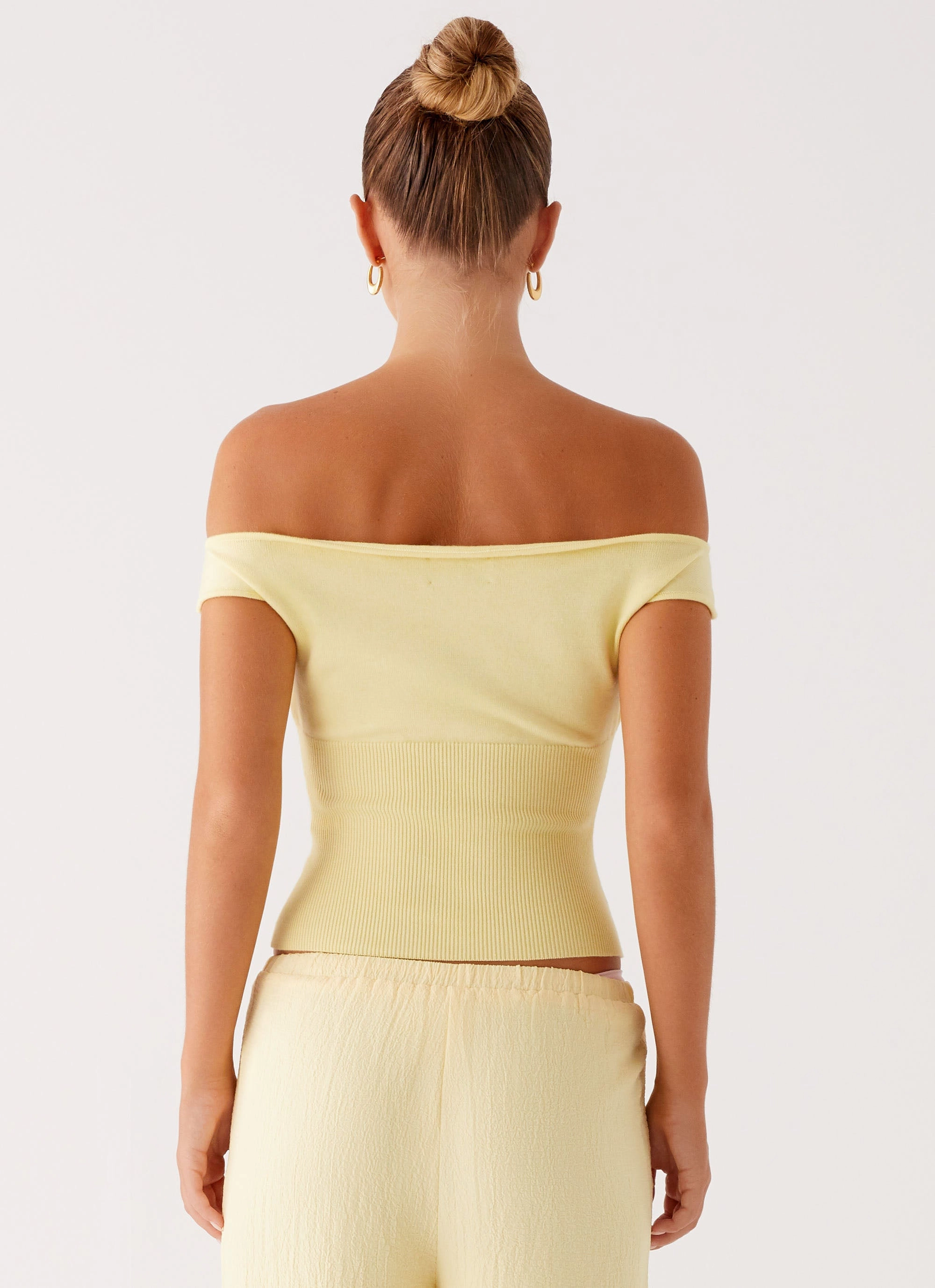 WrinkleFree Finish Non Closure Collar Coleman Knit Top - Yellow