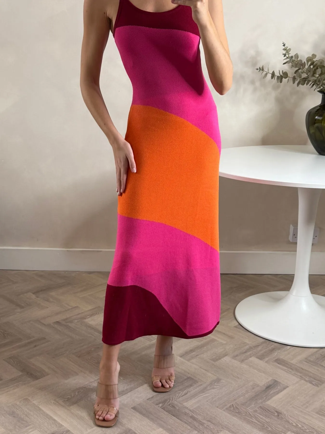 Fresh Style FrictionResistant Sleeves Colourblock Strappy Knitted Midi Dress in Orange & pink