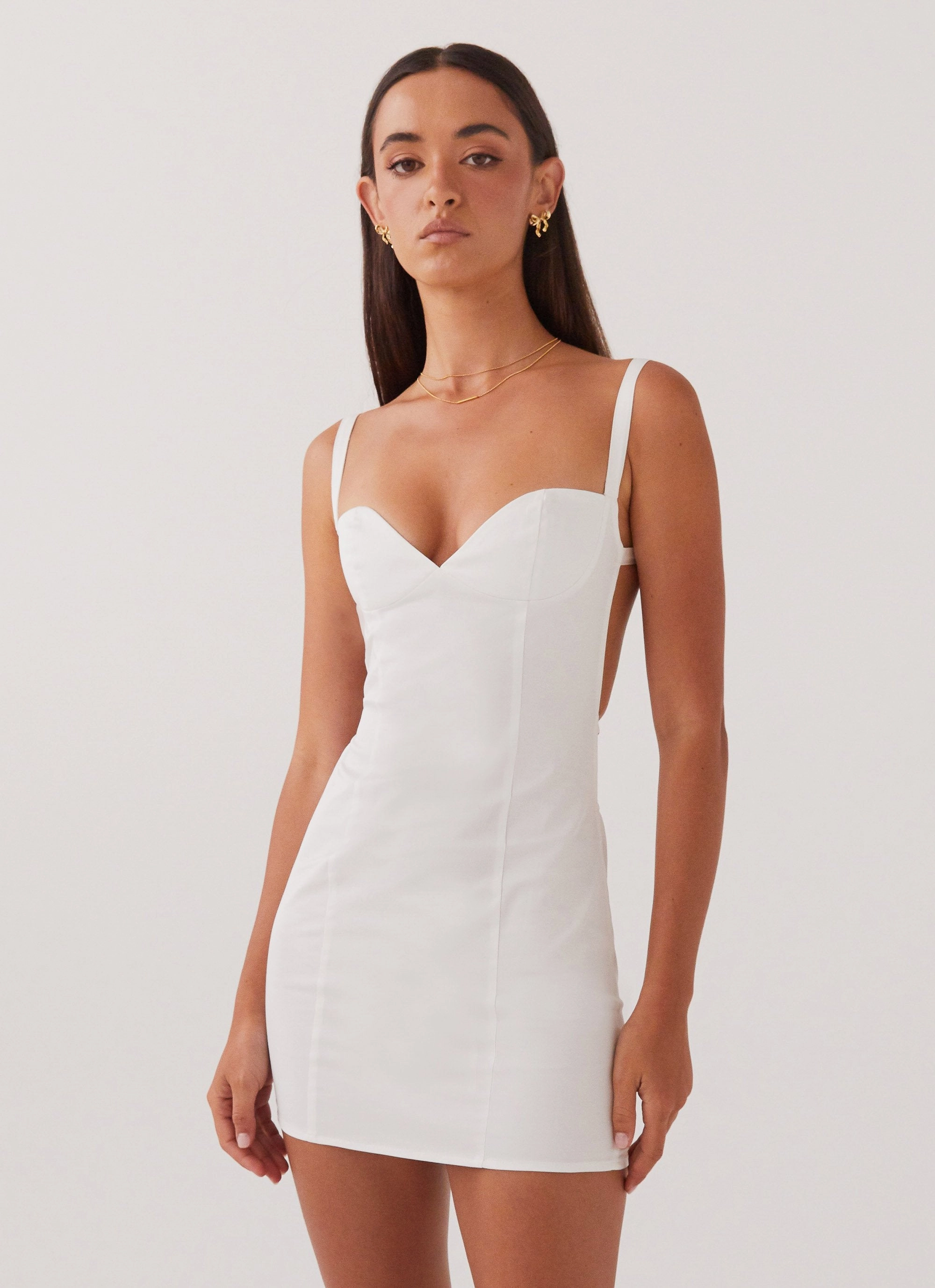 Naomi Backless Mini Dress - White Sporty-Look Polished office dress