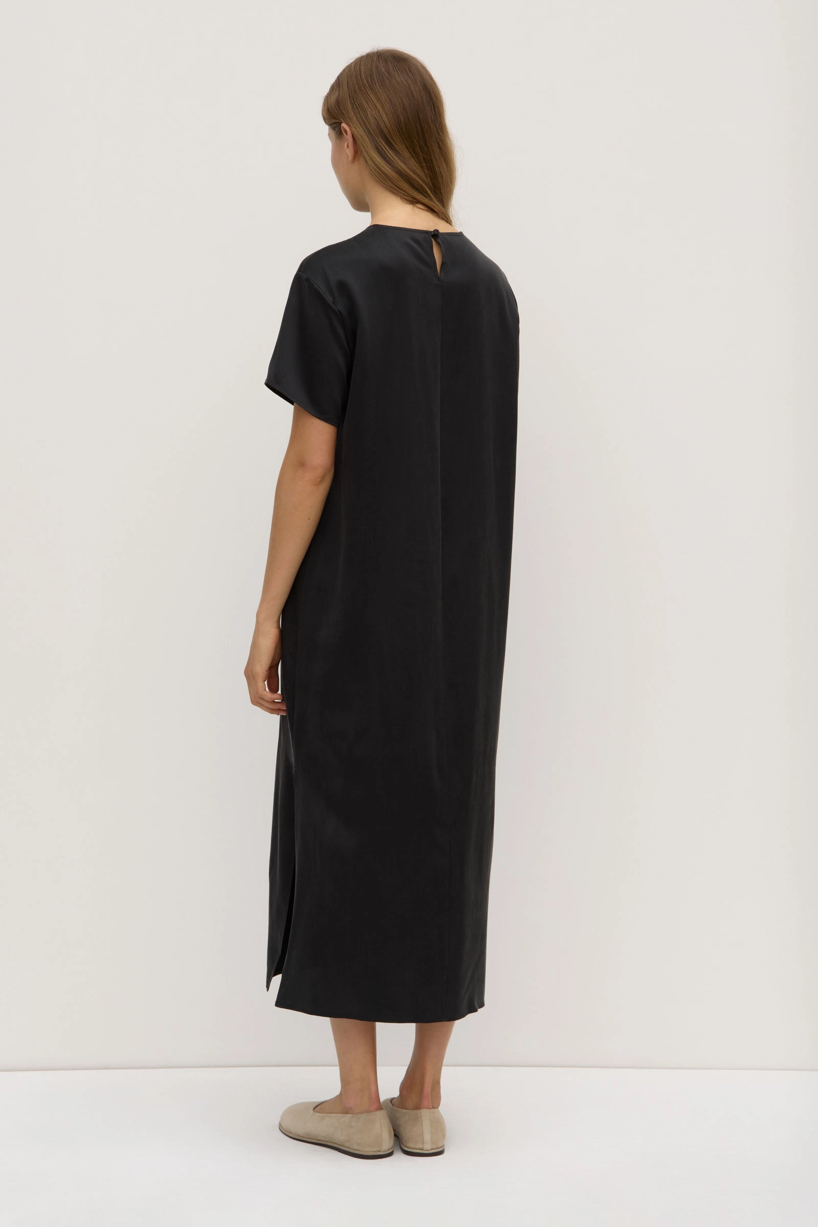 Ena Silk Tee Dress and Effortless fit dress. Button Chic