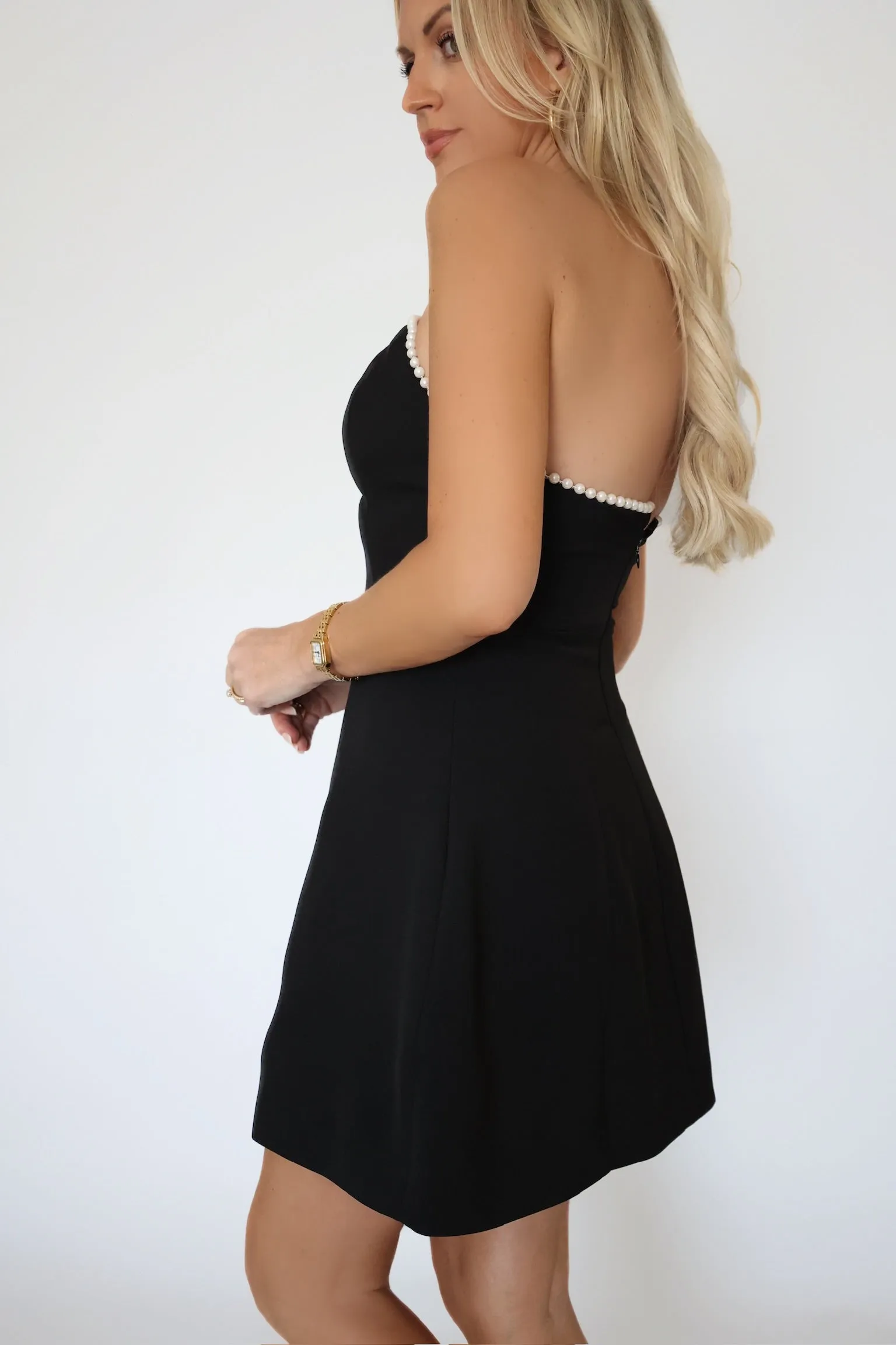 Confessions Dress Minimalist Design Fashionable Touch