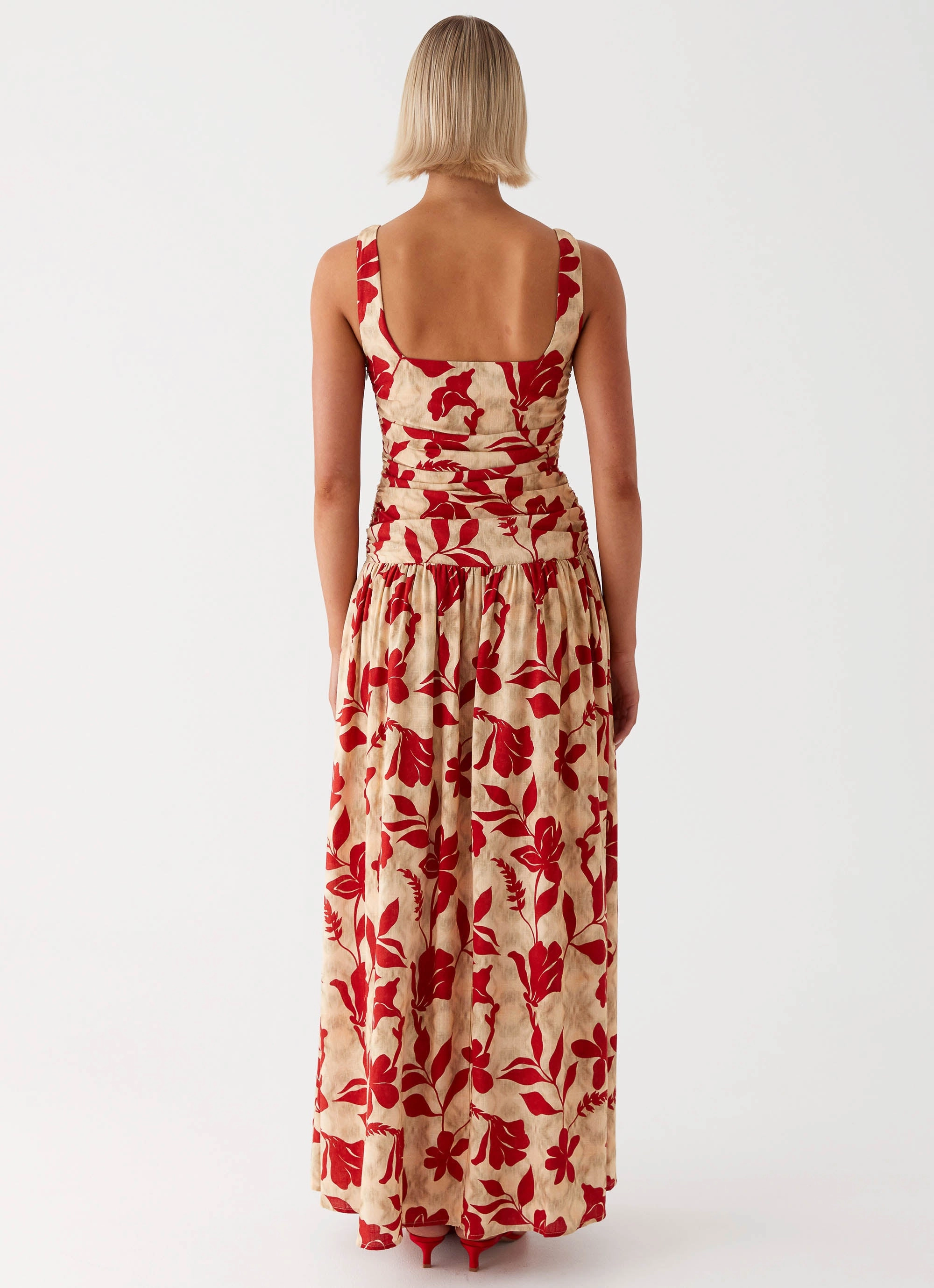 Zinna Linen Maxi Dress - Red Shade Glow