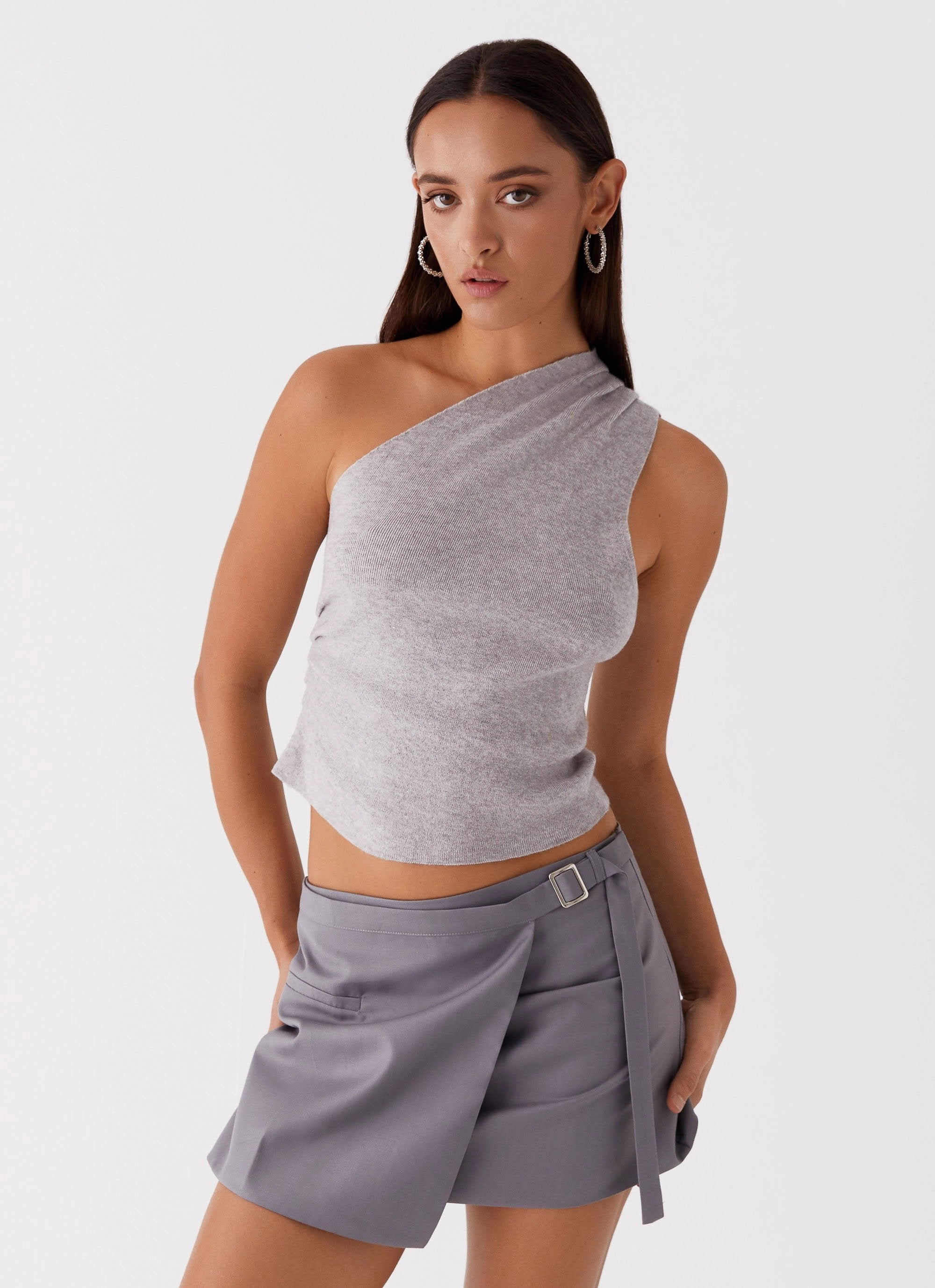 FlexFit Technology AbrasionResistant Fabric Indy One Shoulder Knit Top - Grey