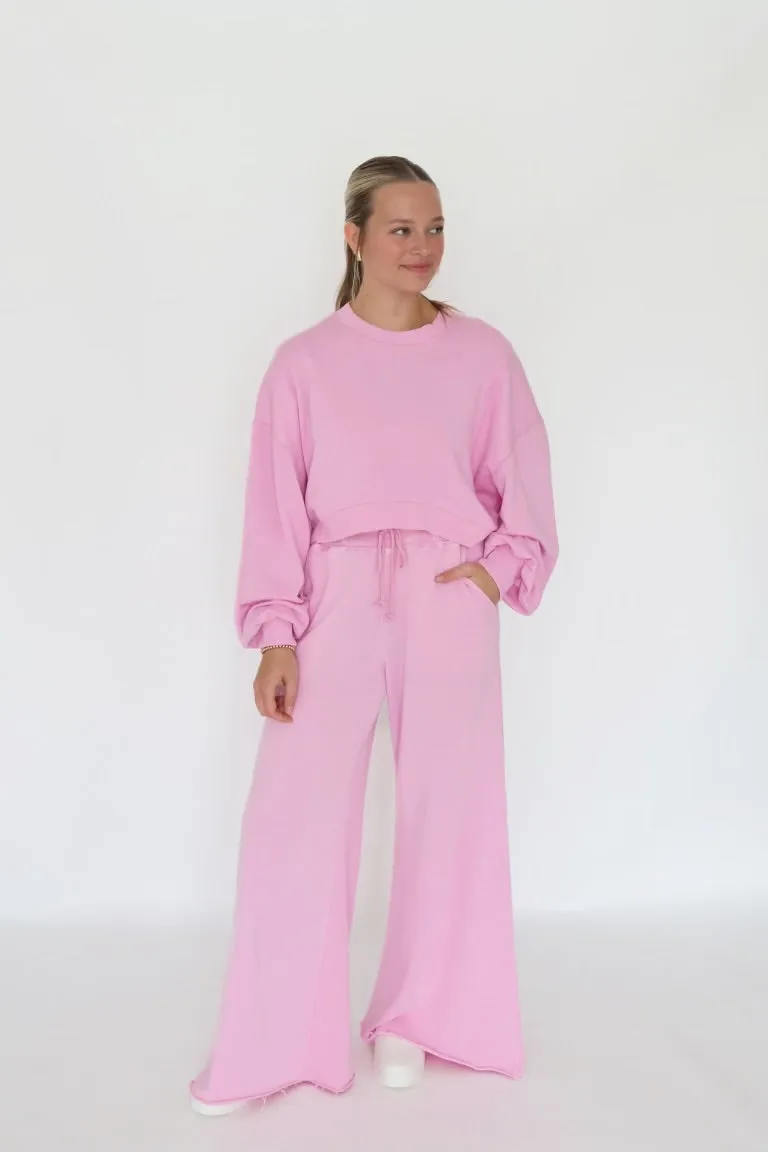 Wrinkle Resistant Gabi Cropped Sweatshirt