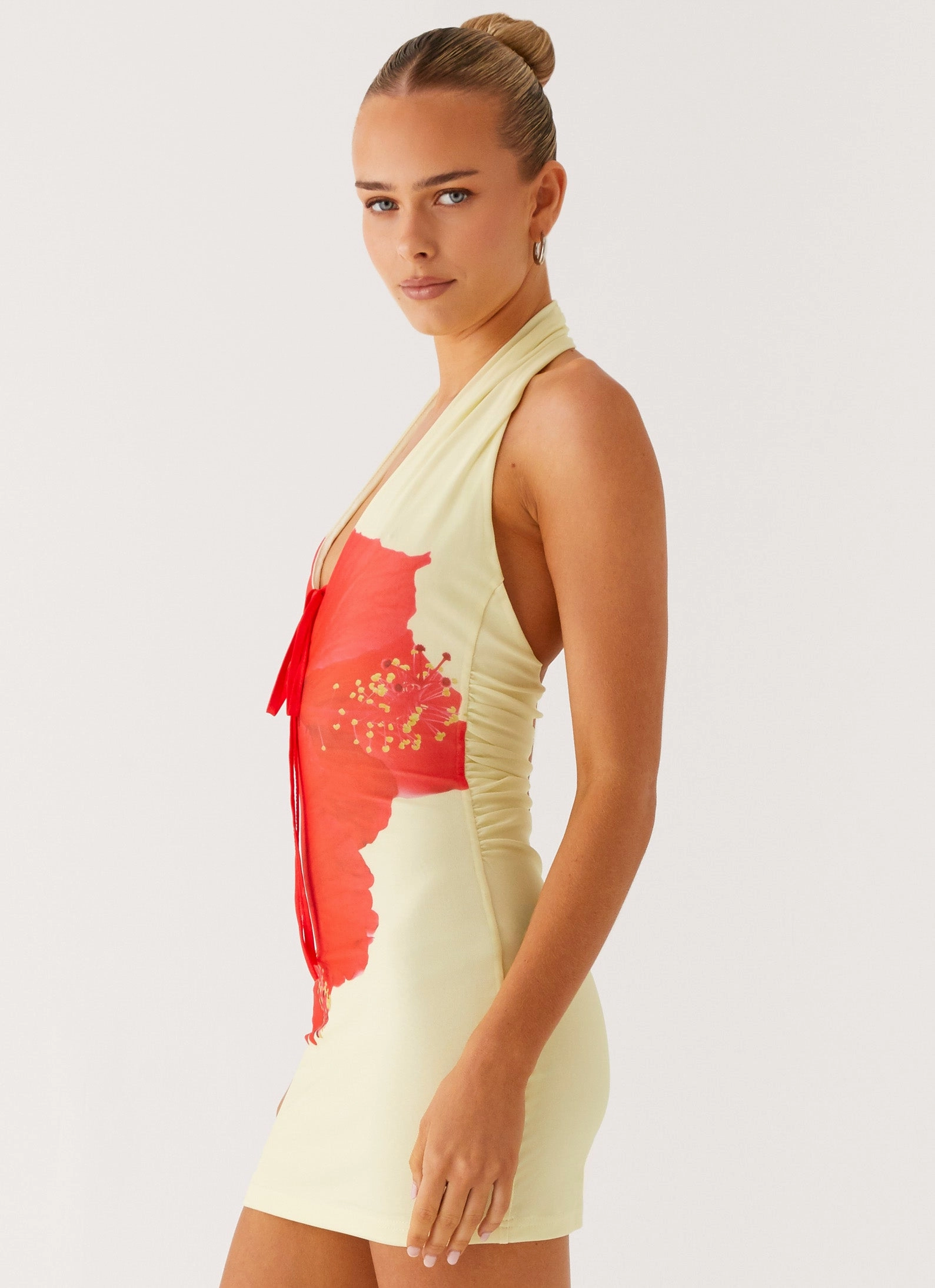 Know You Better Mini Dress - Scarlet Floral Feminine full-length gown