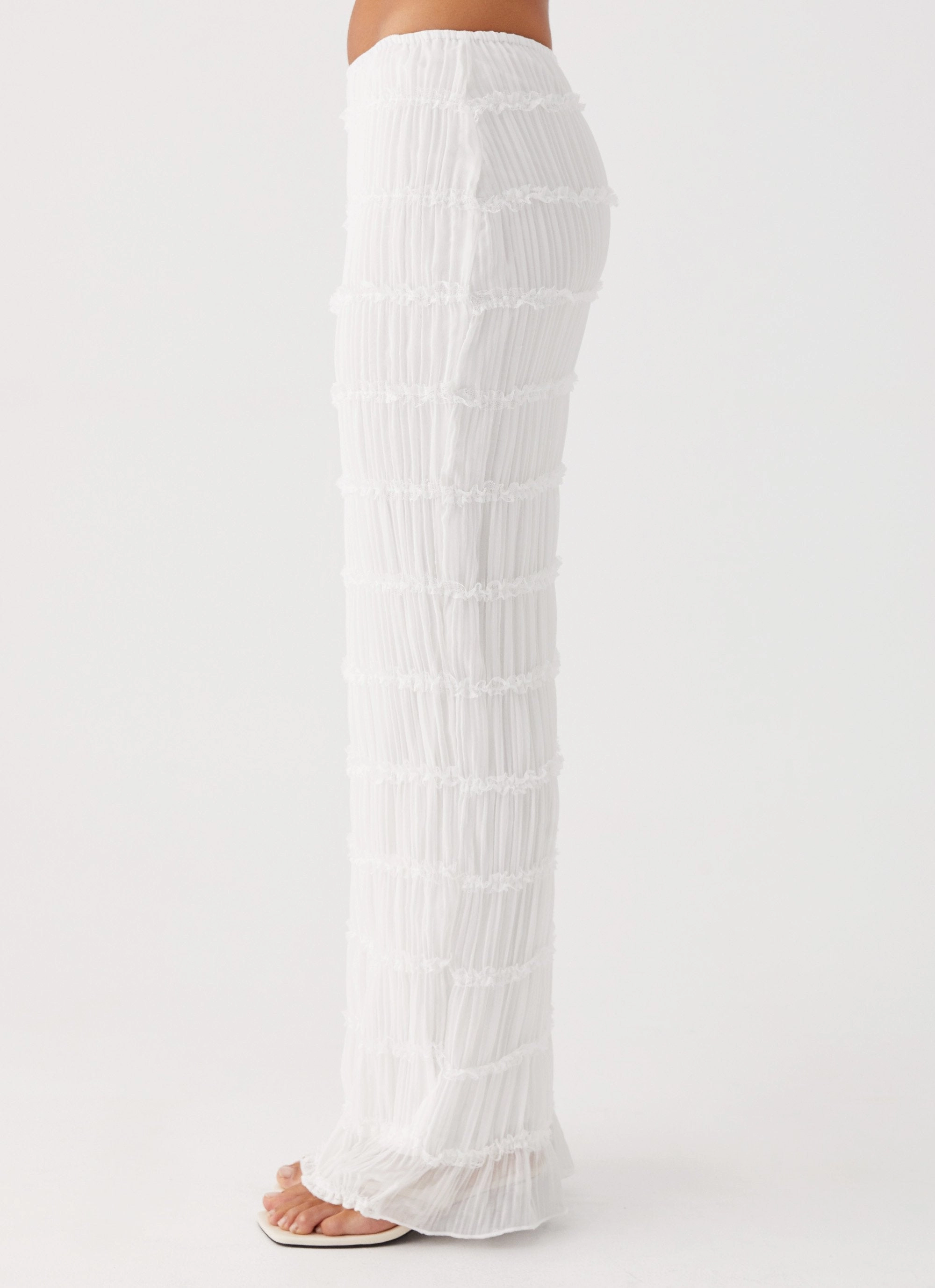 Daydreaming Low Rise Maxi Skirt - White High End Quality