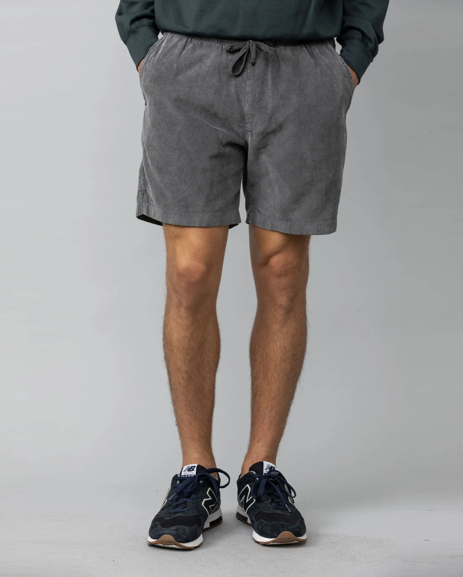 CORDUROY EASY SHORT / BLACK