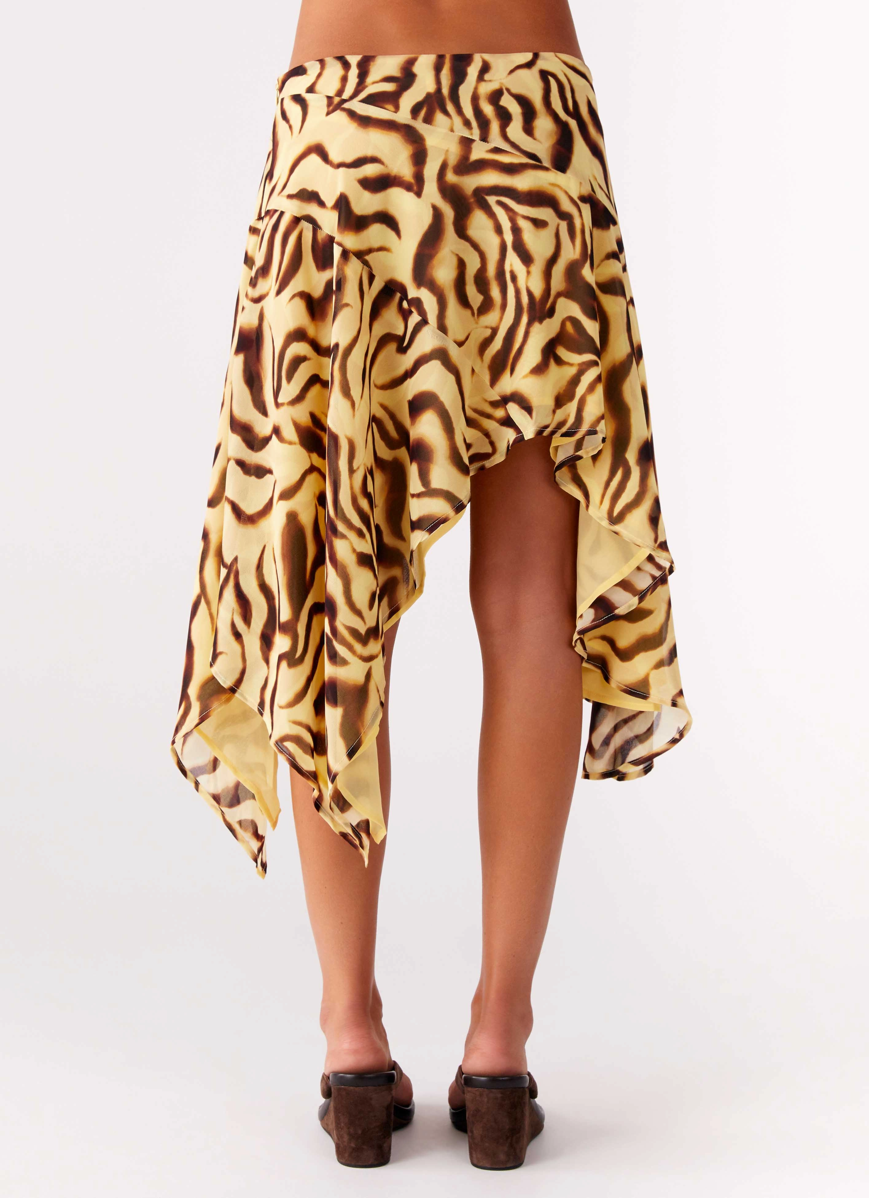 Kia Low Rise Asymmetrical Midi Skirt - Laguna Print Weekend Comfort