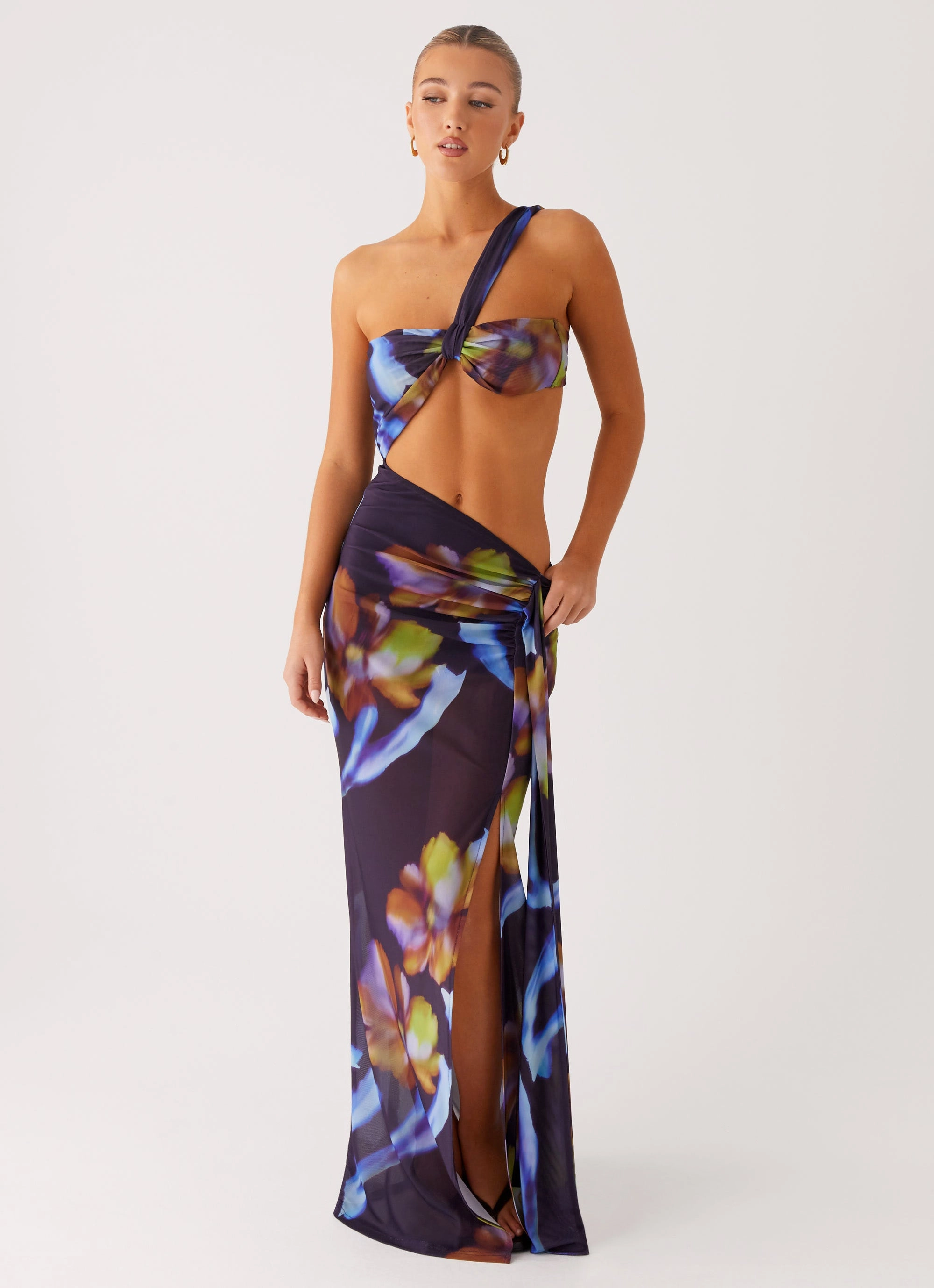 Urban Feel Costa Rica Maxi Dress - Dark Floral