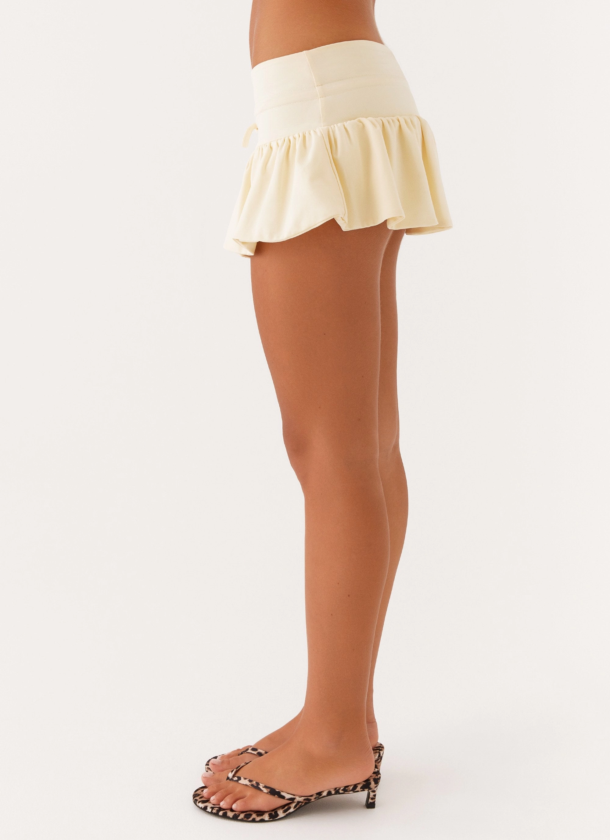 Landon Mini Skort - Lemon Artisanal Craft Minimalist Style