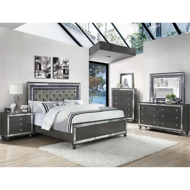 Crown Mark Refino 5-Drawer Chest B1670-4