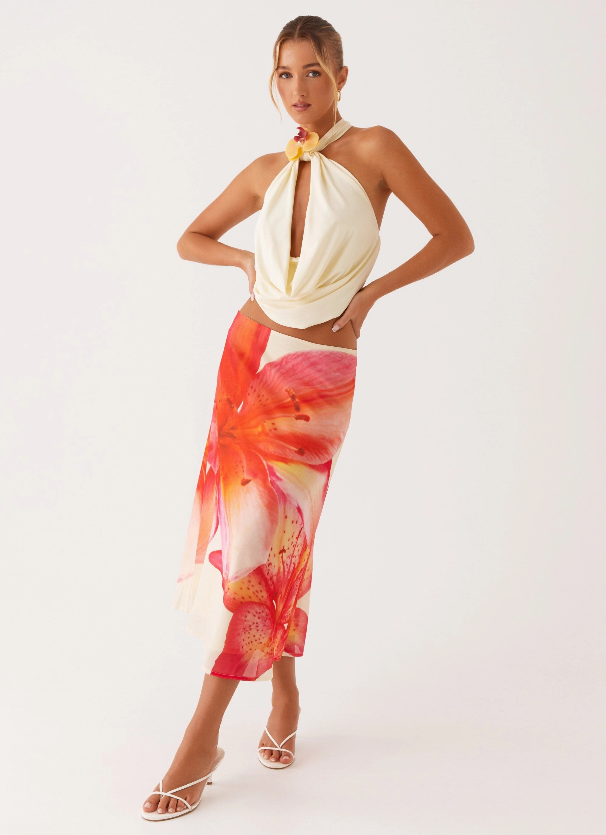 Non Slip Waist Timeless Touch Summertime Midi Skirt - Yellow Floral