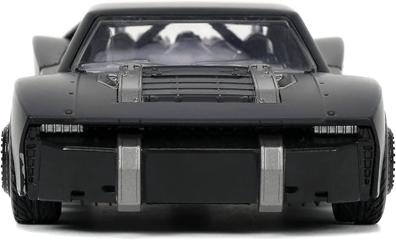 DC Comics 1:32 2022 The Batman Batmobile Diecast Car and Figure