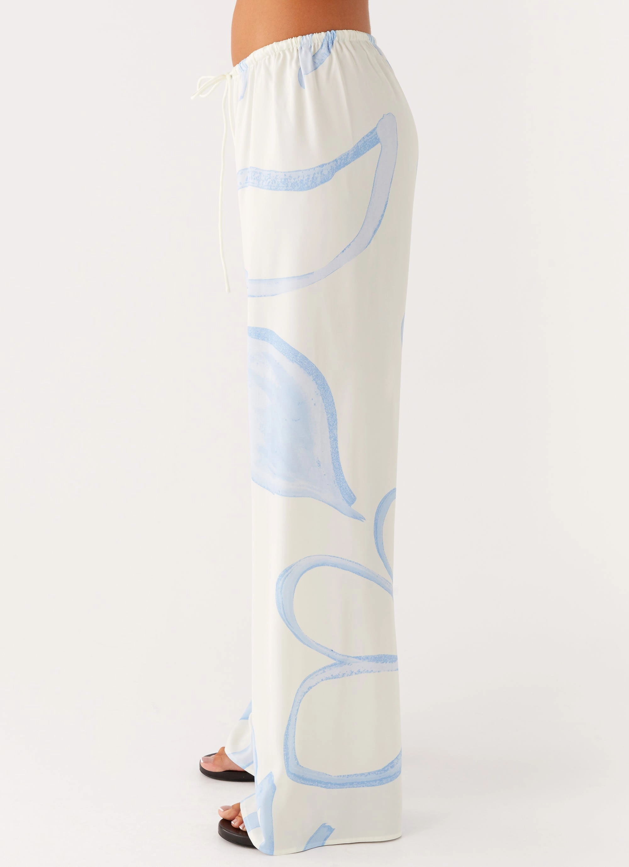 Deacon Low Rise Pants - Bloom Wave Print WindResistantMaterial Easy Comfort