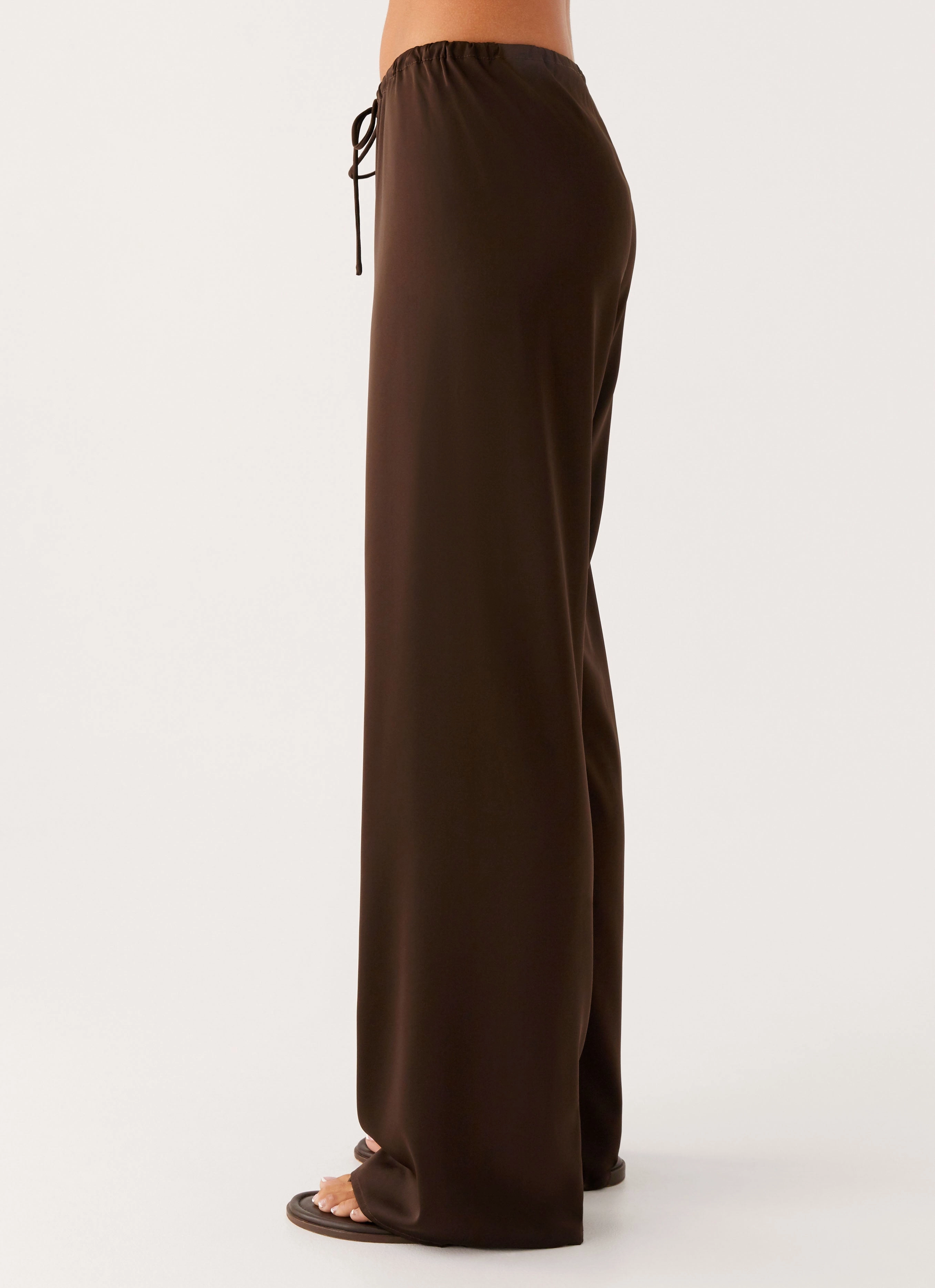 Deacon Low Rise Pants - Chocolate Stay Fresh