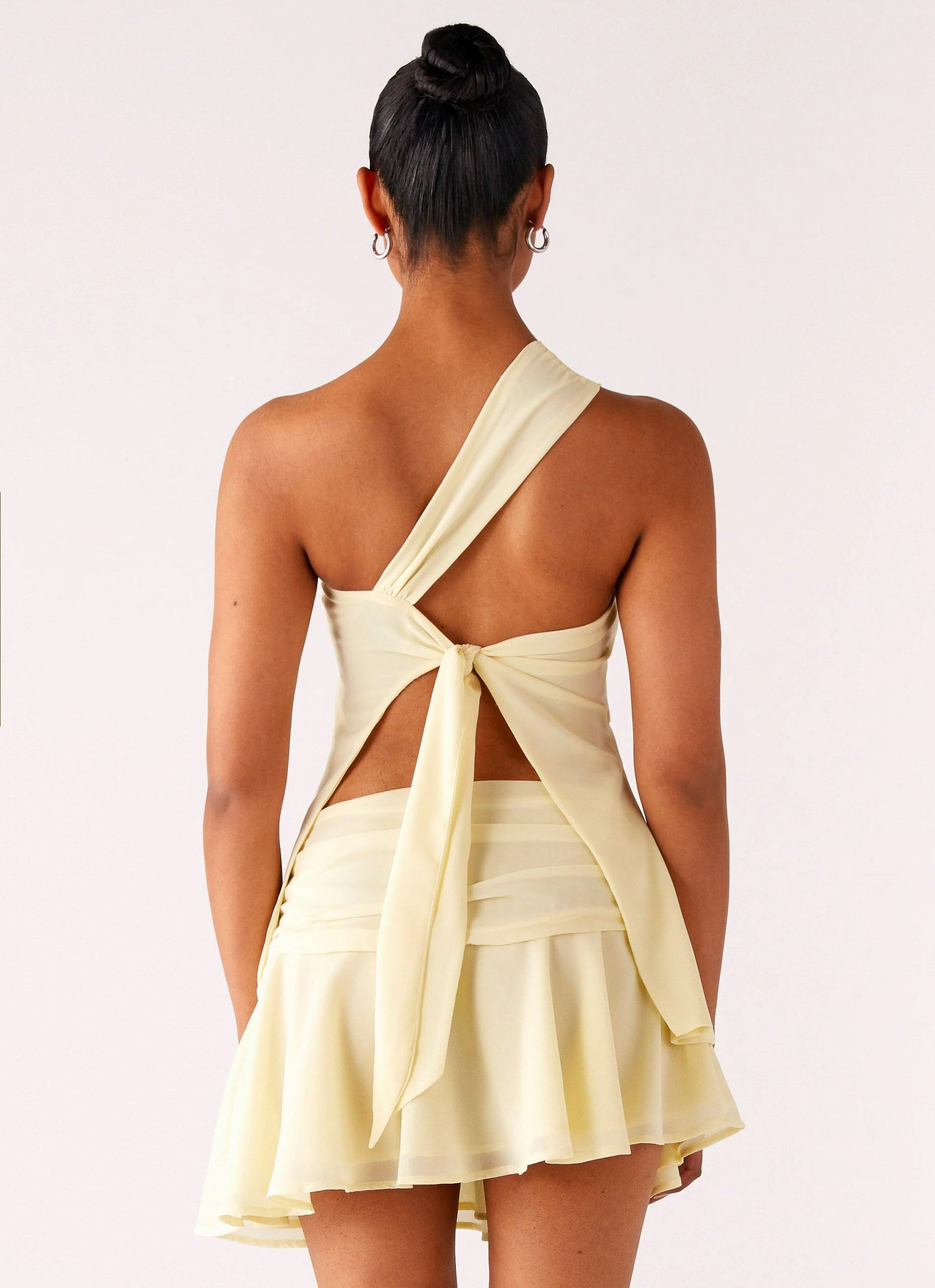 Delight Me Low Rise Mini Skirt - Yellow Transition Wear Lined Pockets