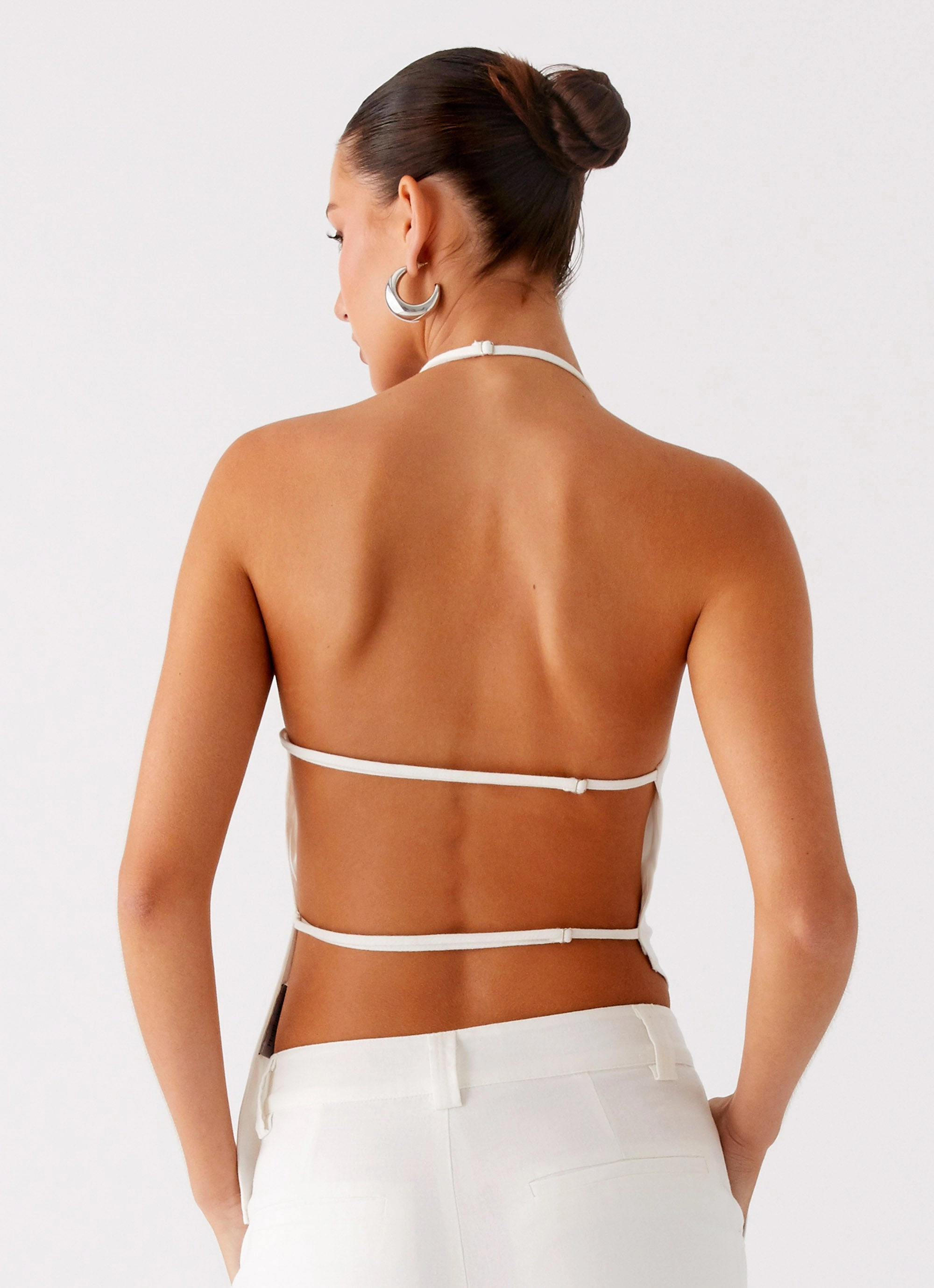 Delong Backless Linen Top - White FlexibleKnit FrictionFreeNeckline