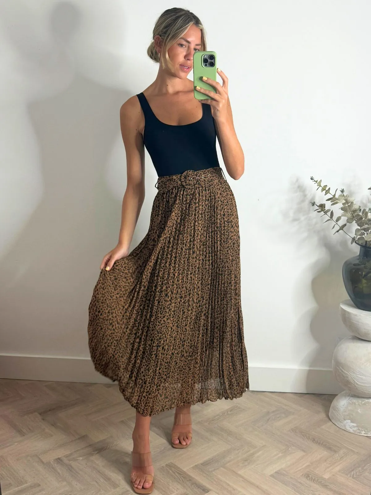 Demi Pleated Midi Skirt / Animal Reinforced Hems