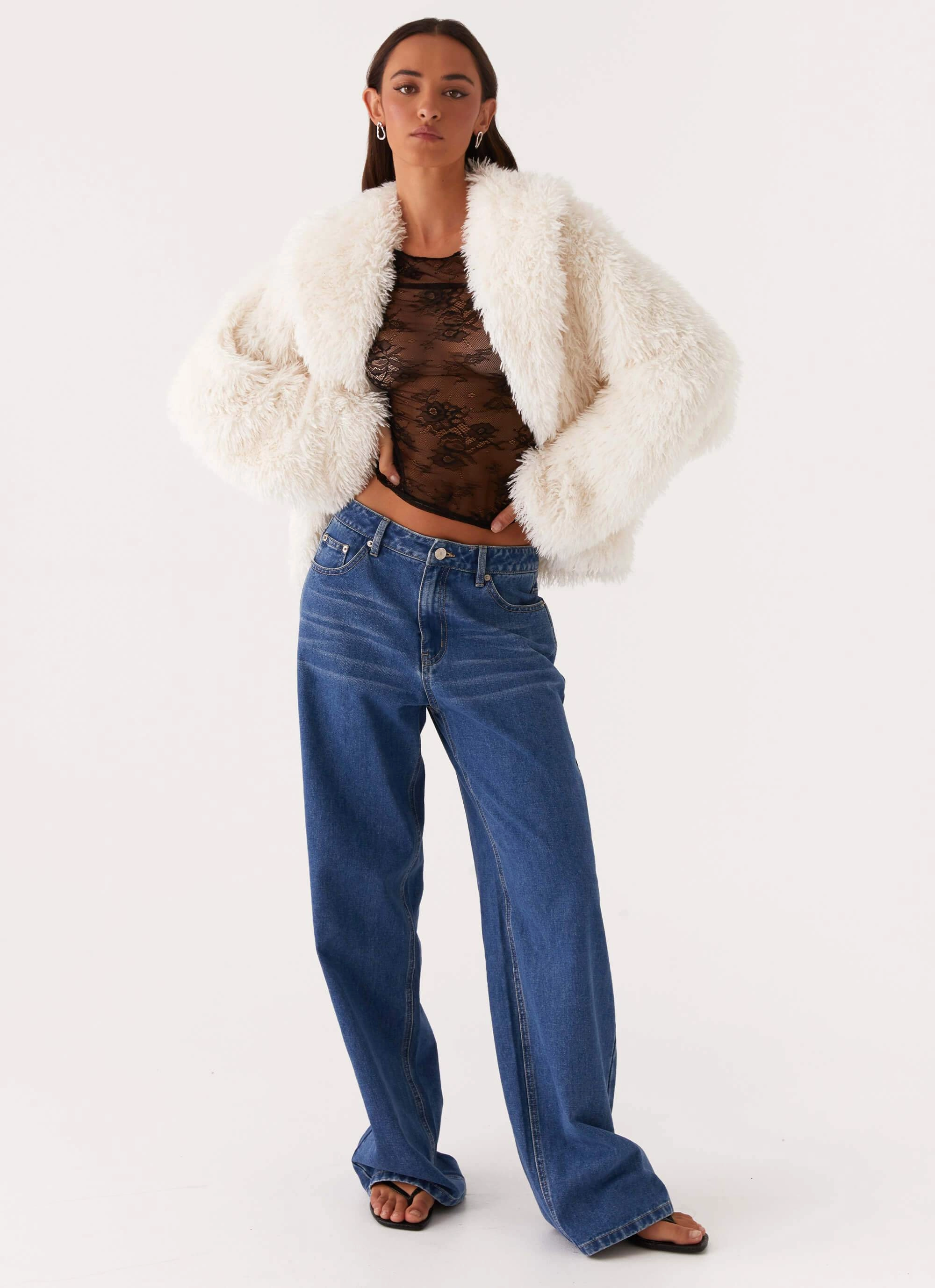 All Day Comfort Heat Guard Denver Oversized Fur Jacket - Ivory