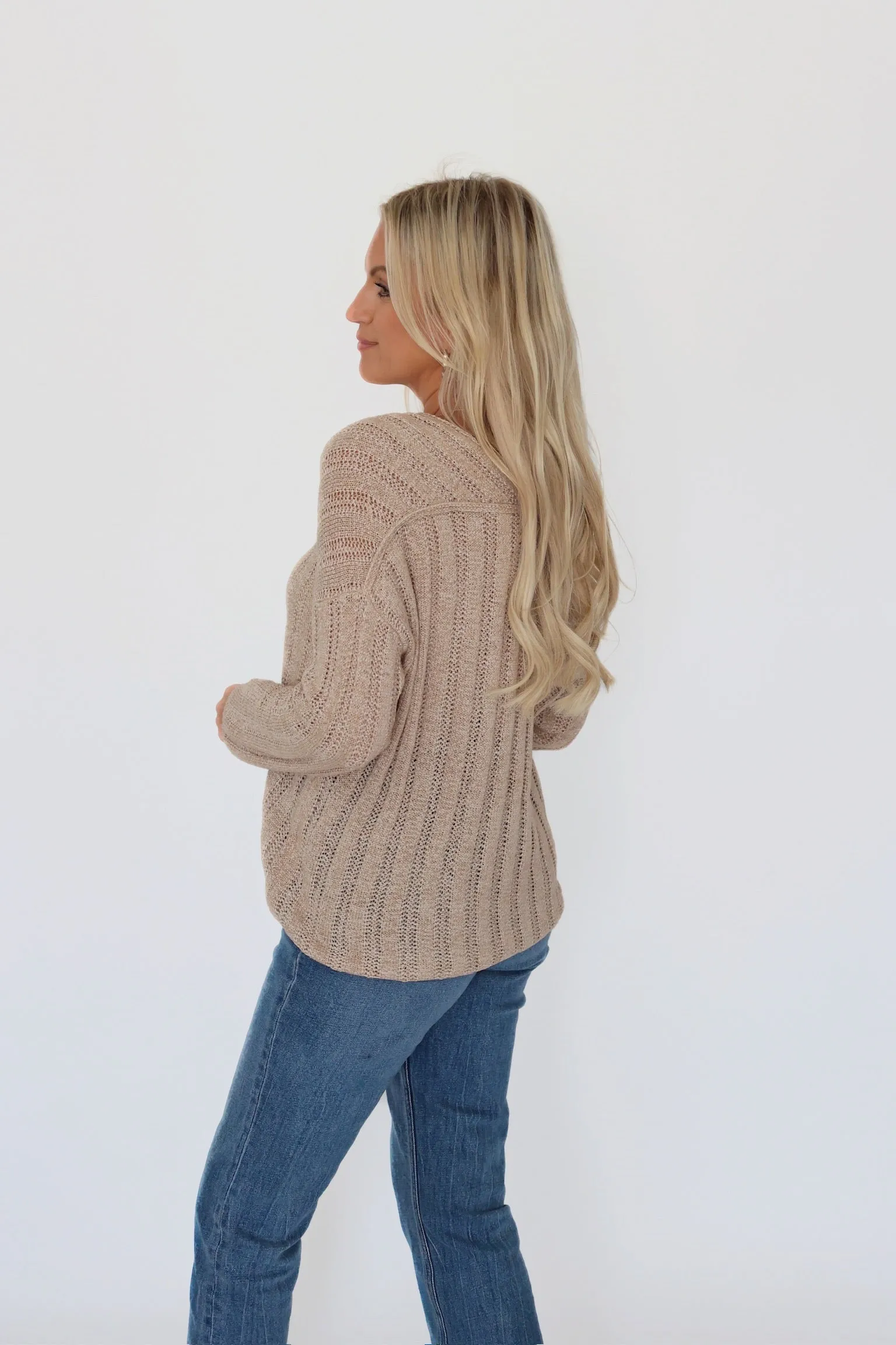 Devon Knit Sweater FadeResistant Hydrophobic Surface Treatment