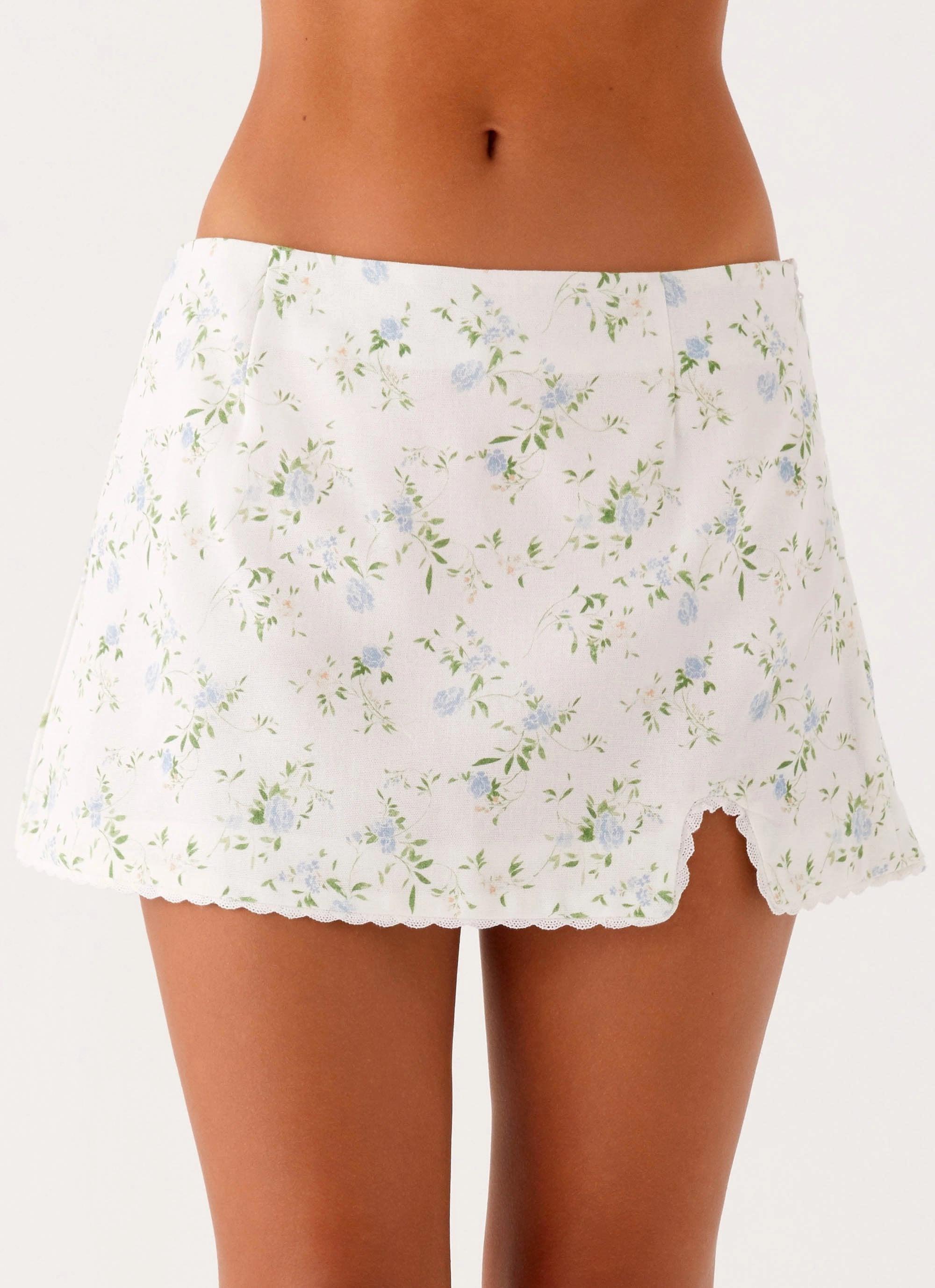 Weekend Favorite Performance Wear Disconnect Mini Skirt - Vintage Ditsy Floral