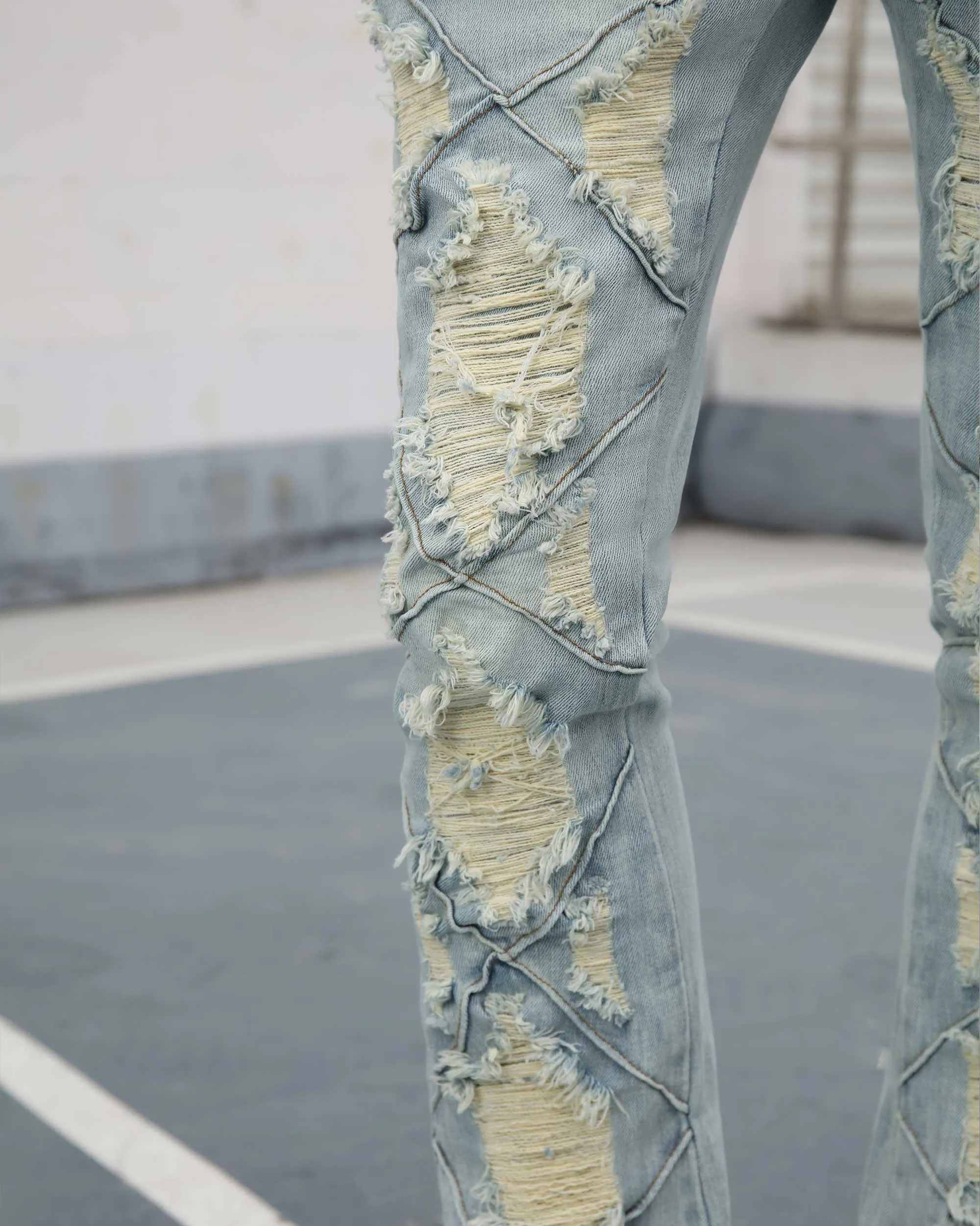 Distressed Flared Blue Jeans with Large Ripped-Mexico Local Delivery