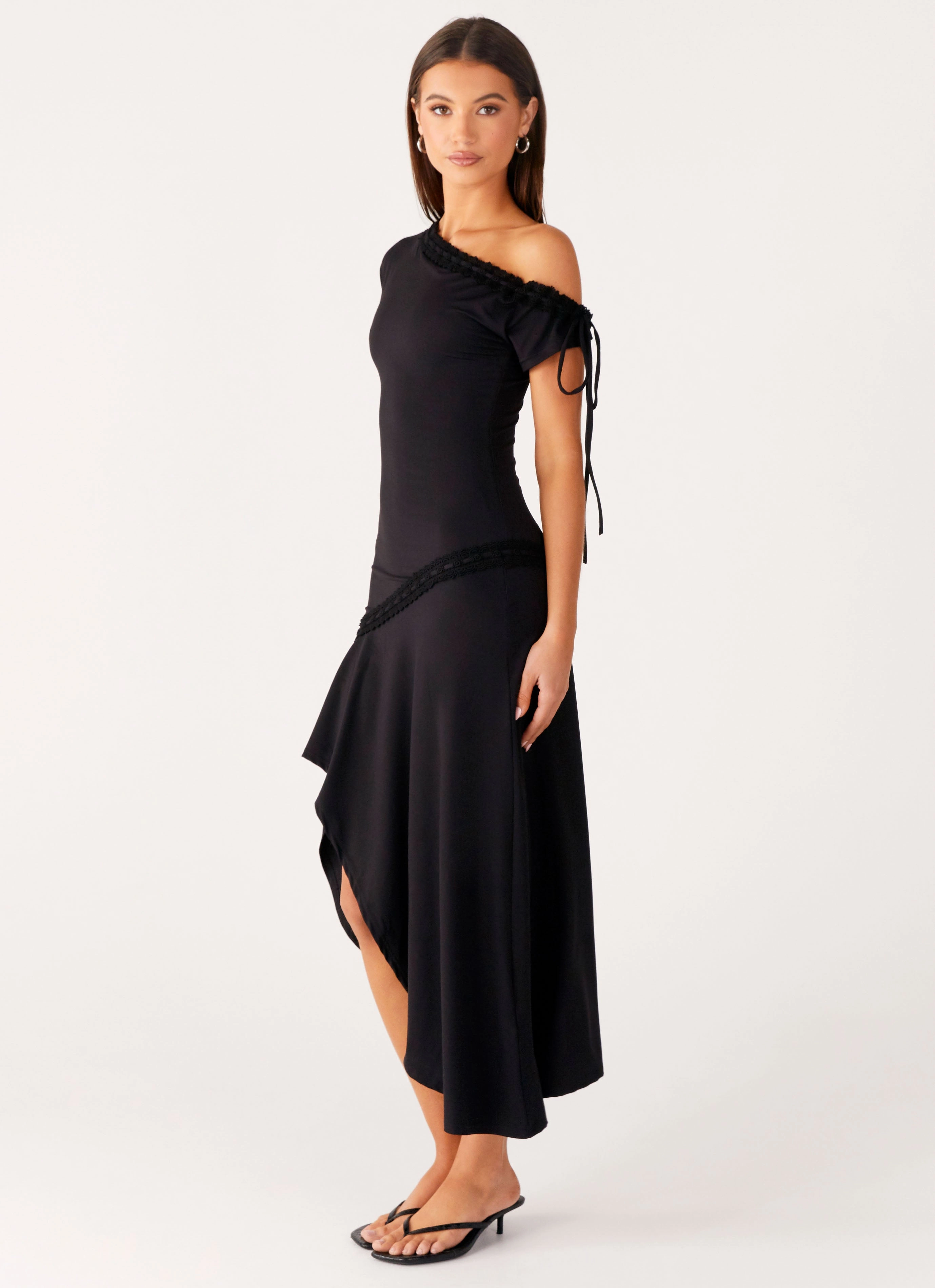 Active Moments Downtown Midi Dress - Black