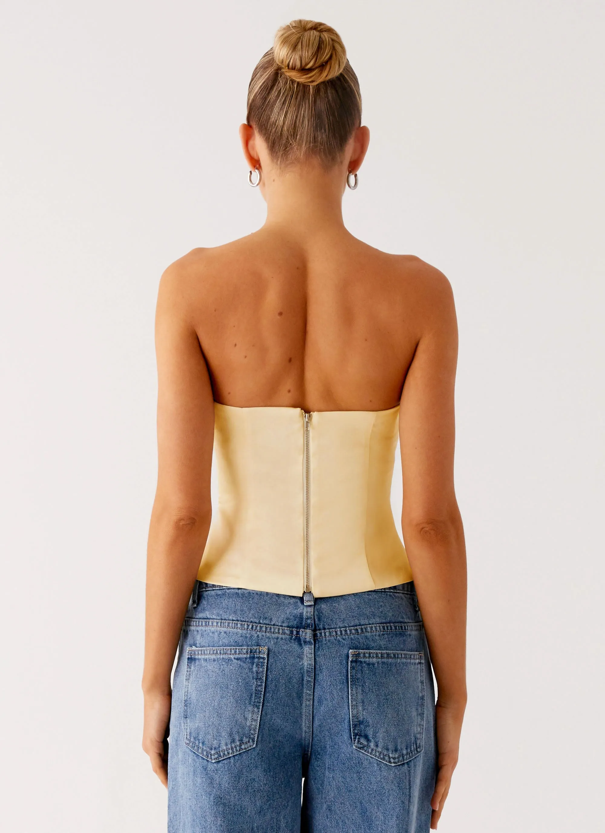 MoistureWickingMaterial LightweightTexture Dreamy Skies Strapless Top - Heirloom Floral