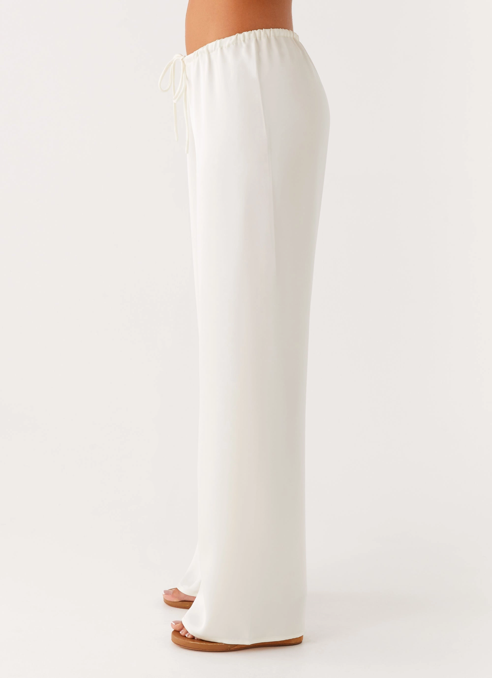 Deacon Low Rise Pants - Butter Outdoor Comfort Fit