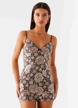 Stretch Material FoamReinforcedCollar Apolina Sequin Cami Top - Chocolate