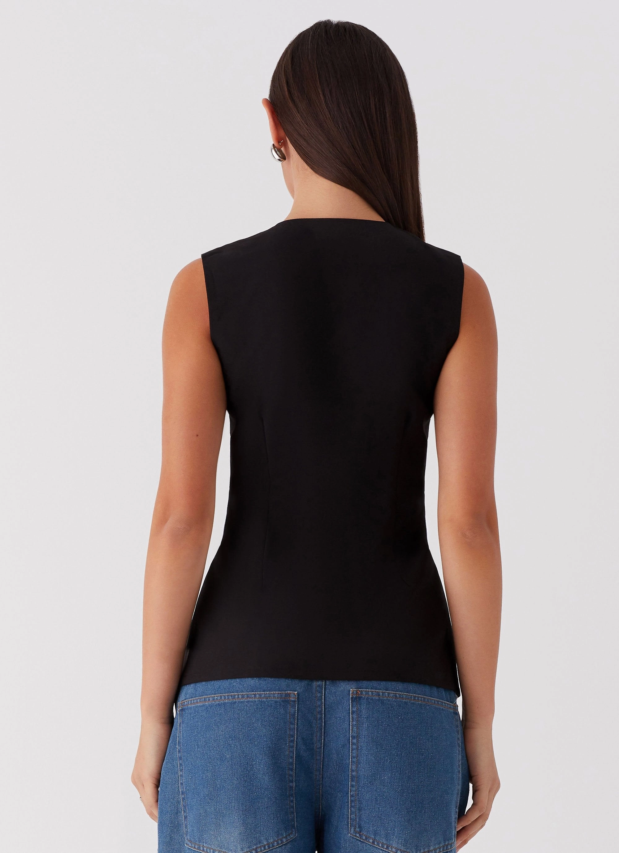 Comfy Layer Ventilated Panels Dottie Tie Top - Black