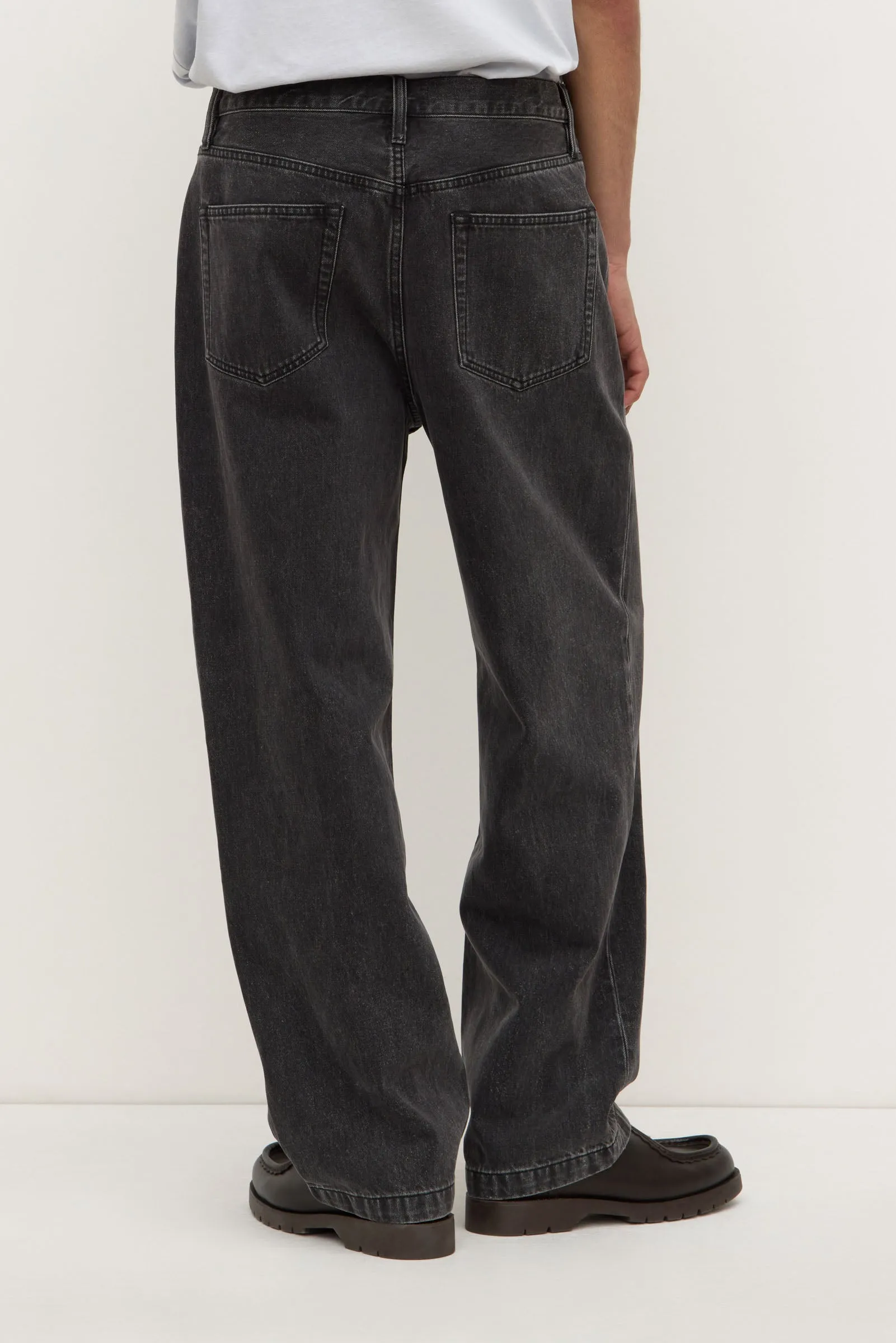 Mens Relaxed Jean Smooth Seam Transition Basic Wardrobe