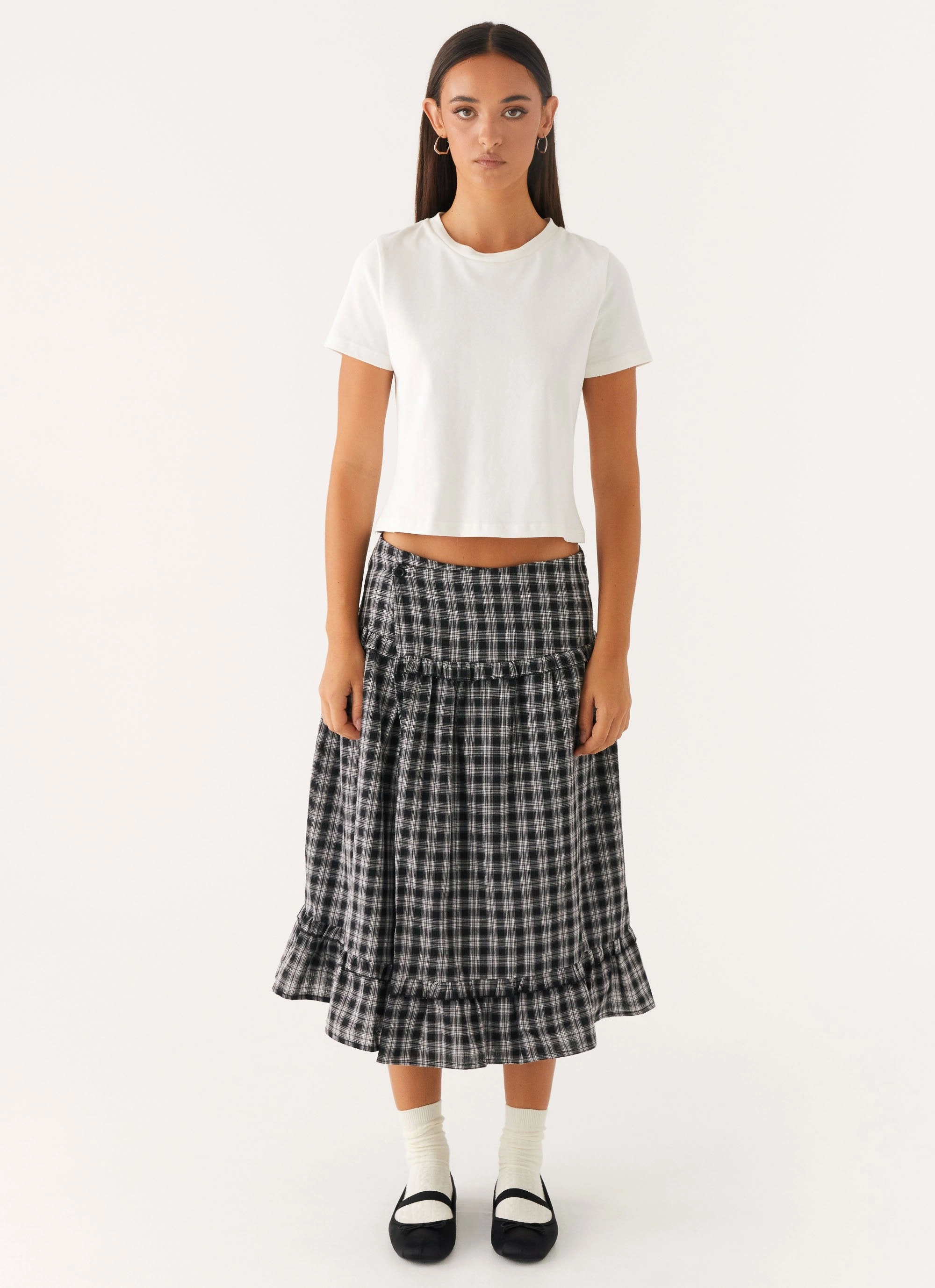 Outfit Shot Laura Midi Skirt - White Black Check