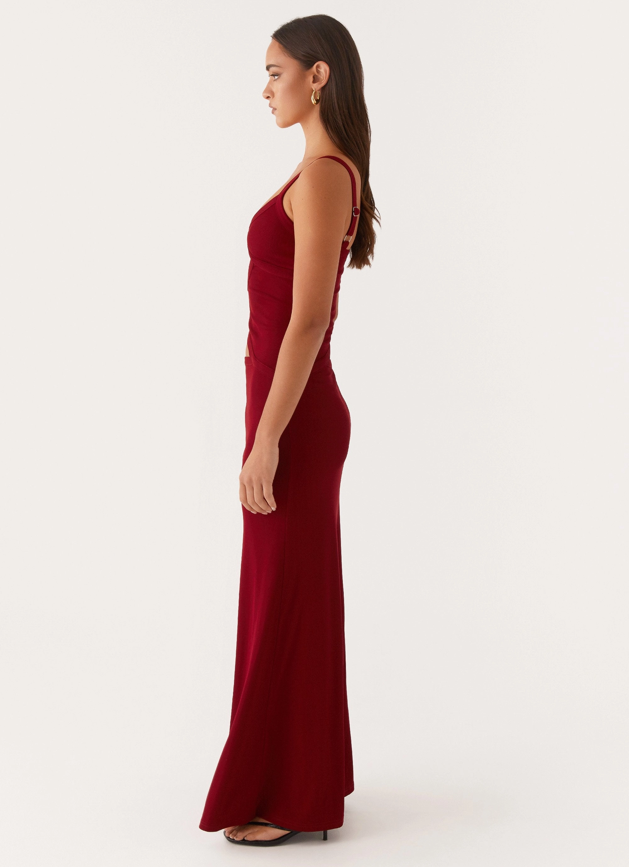 Chill Friendly Jocelyn Maxi Dress - Maroon
