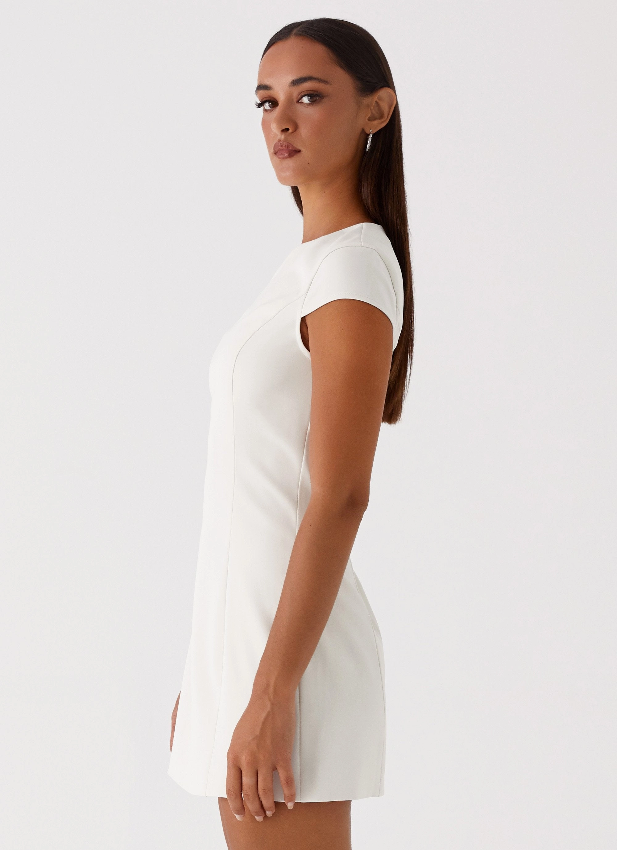 Seasonal Layering Travel Friendly Harriet Mini Dress - Off White