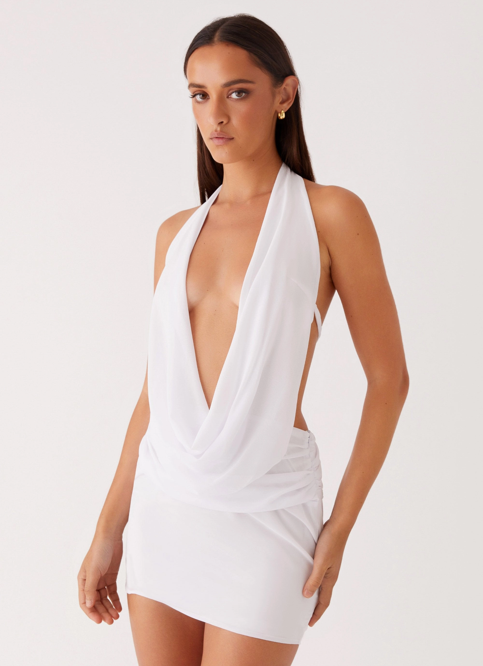 Elysia Chiffon Mini Dress - White Simple yet sophisticated gown