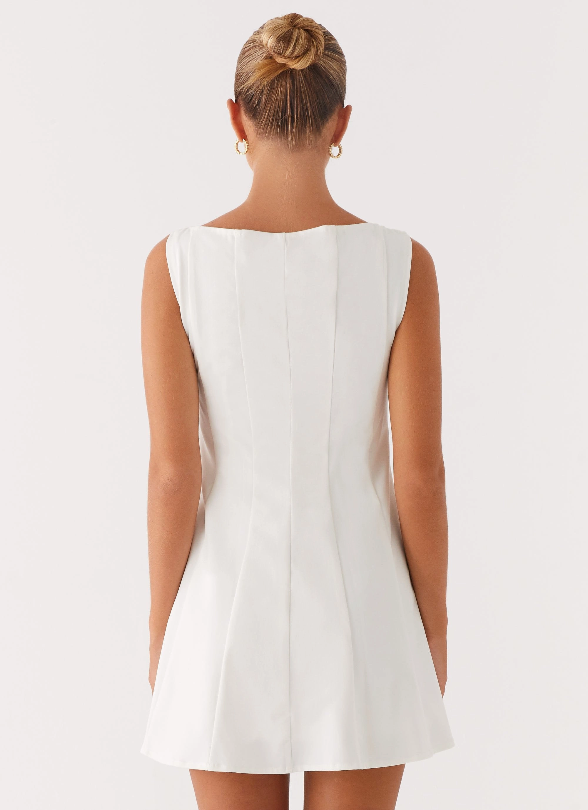 Classic Move Emelie Mini Dress - White