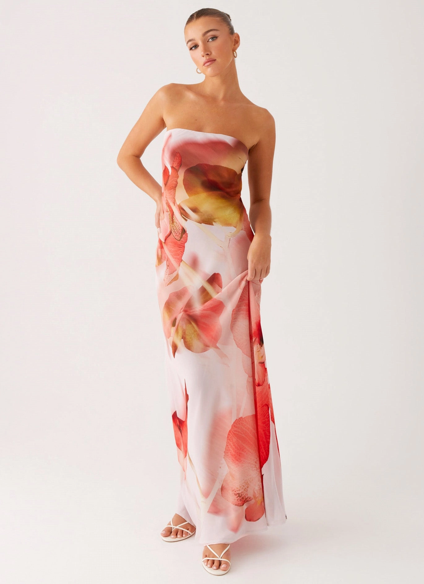Kunis Maxi Dress - Peach Rose Casual Mode Modern Silhouette