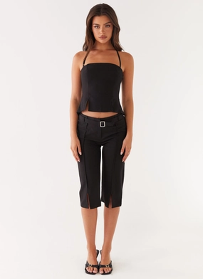 Banks Capri Pants - Black Tear Resistant Movement Fit