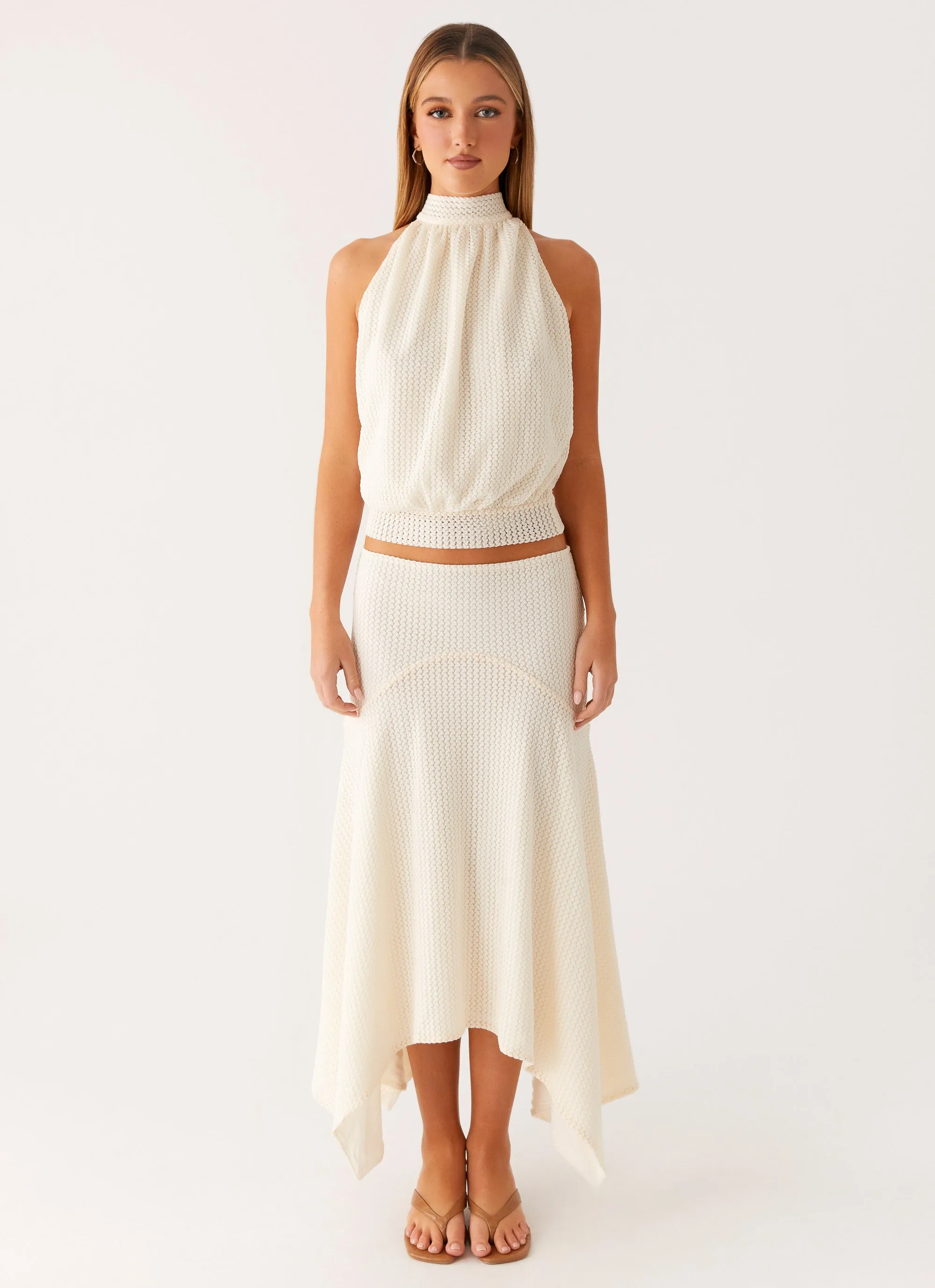 WideNeckOpening Evaden Backless Top - Ivory
