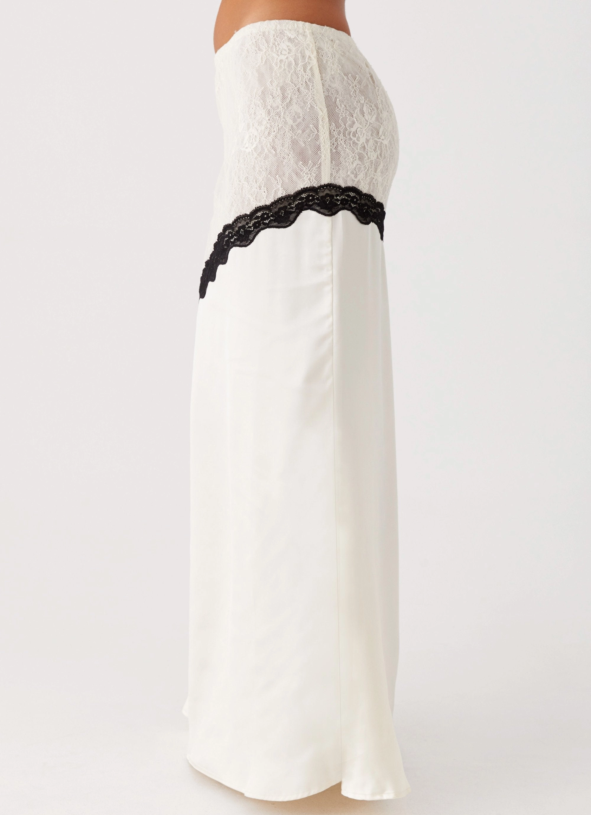 Duet Lace Maxi Skirt - Ivory Lightweight Material