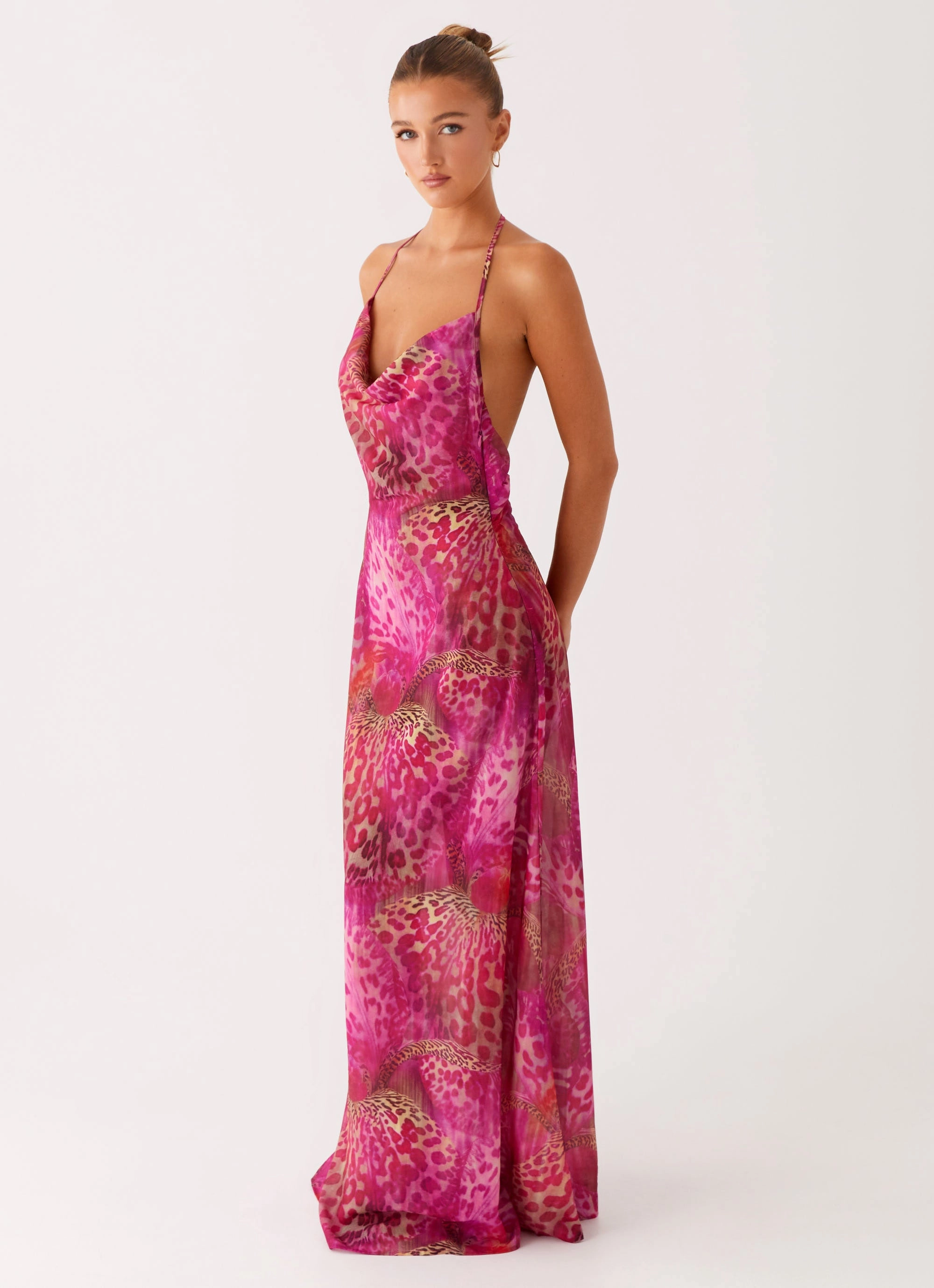 Fantasy Maxi Dress - Lavender Lagoon Body Fit Smart and Sleek