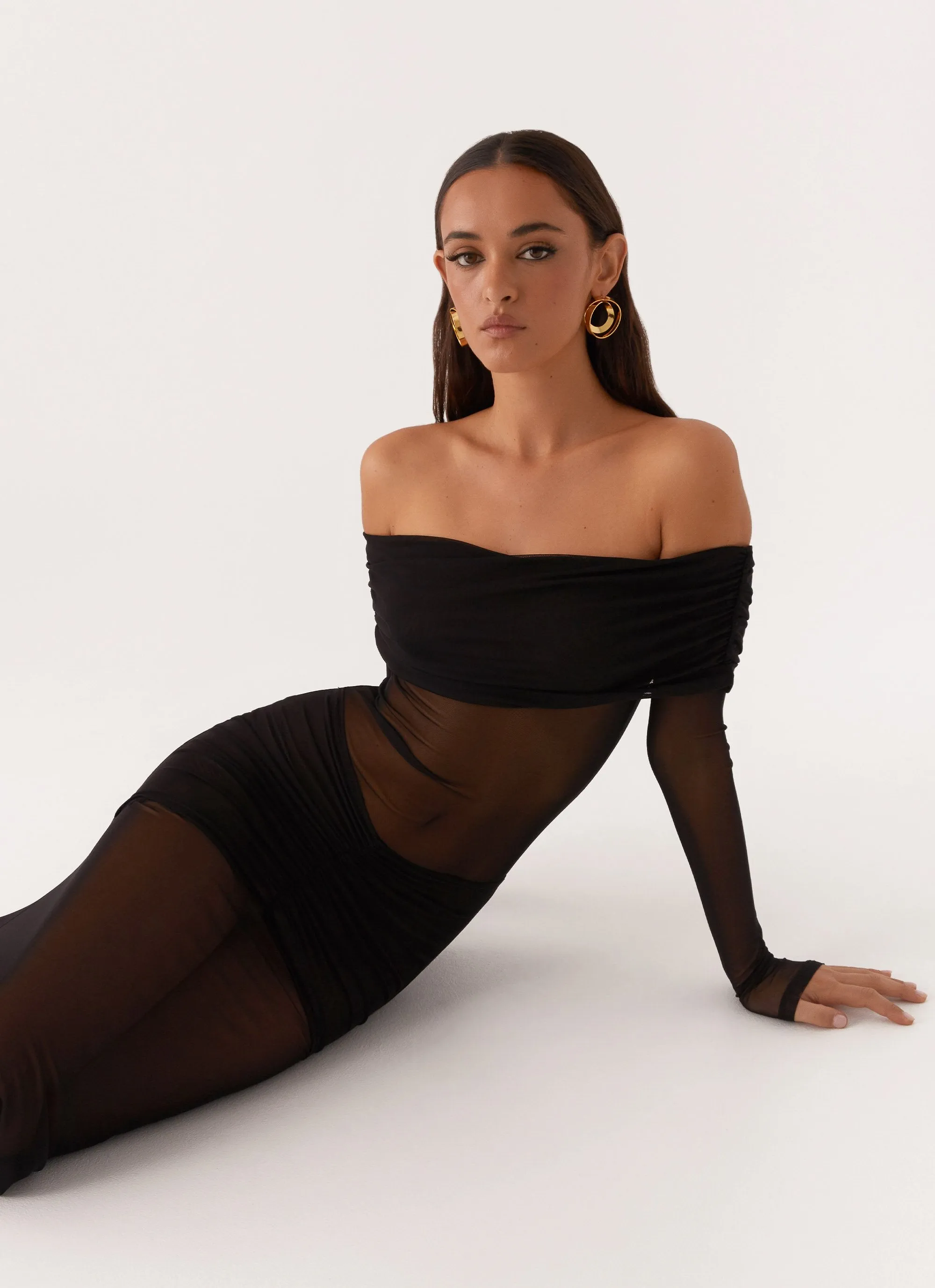 Korean Mood Maren Off Shoulder Maxi Dress - Black