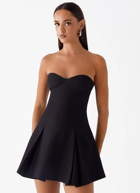 Victoria Strapless Mini Dress - Black Romantic Hour Hook-And-Eye