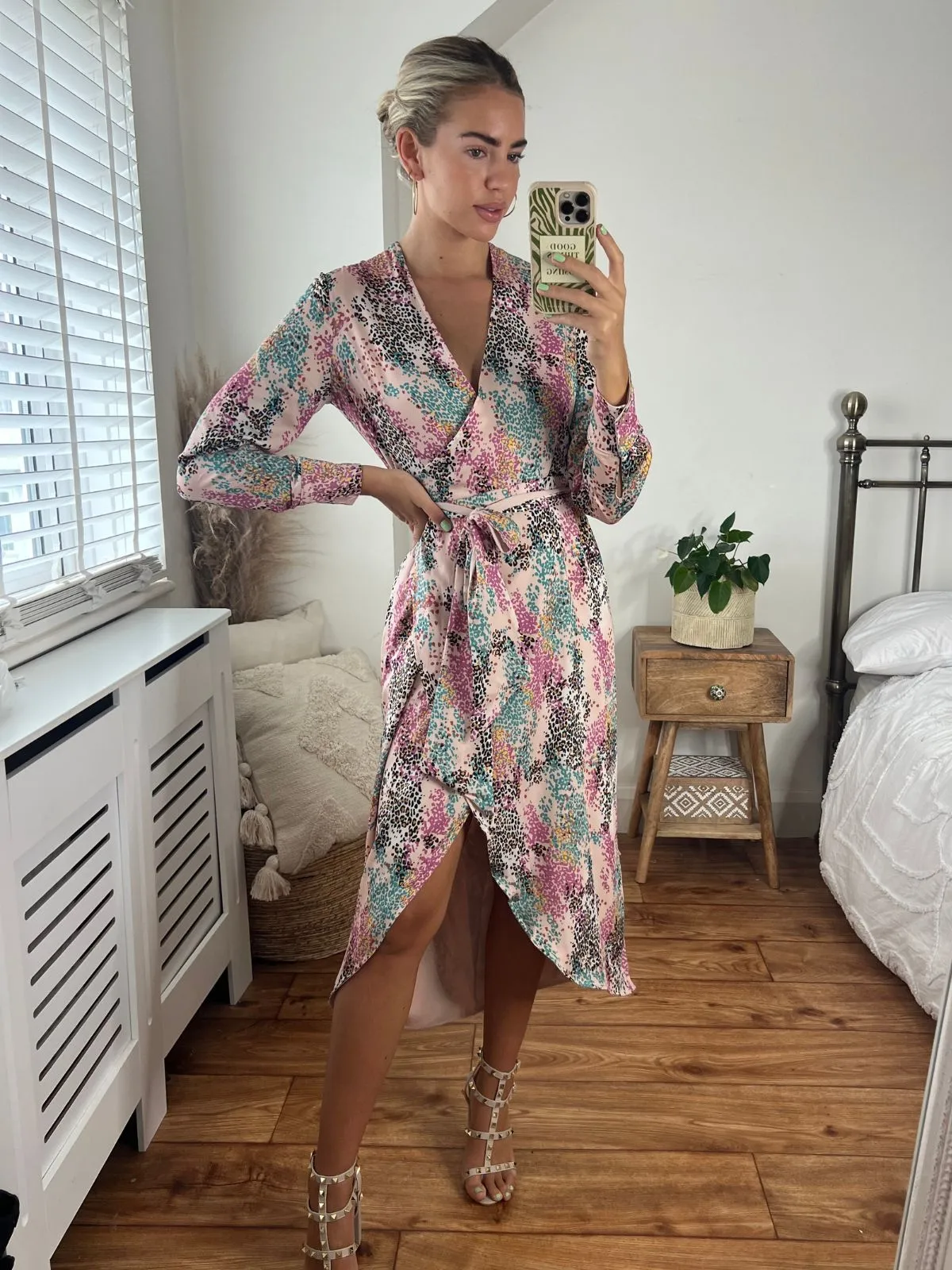 Wool-Blend Fergie Reversible 2 in 1 Wrap Midi Dress / Animal Print